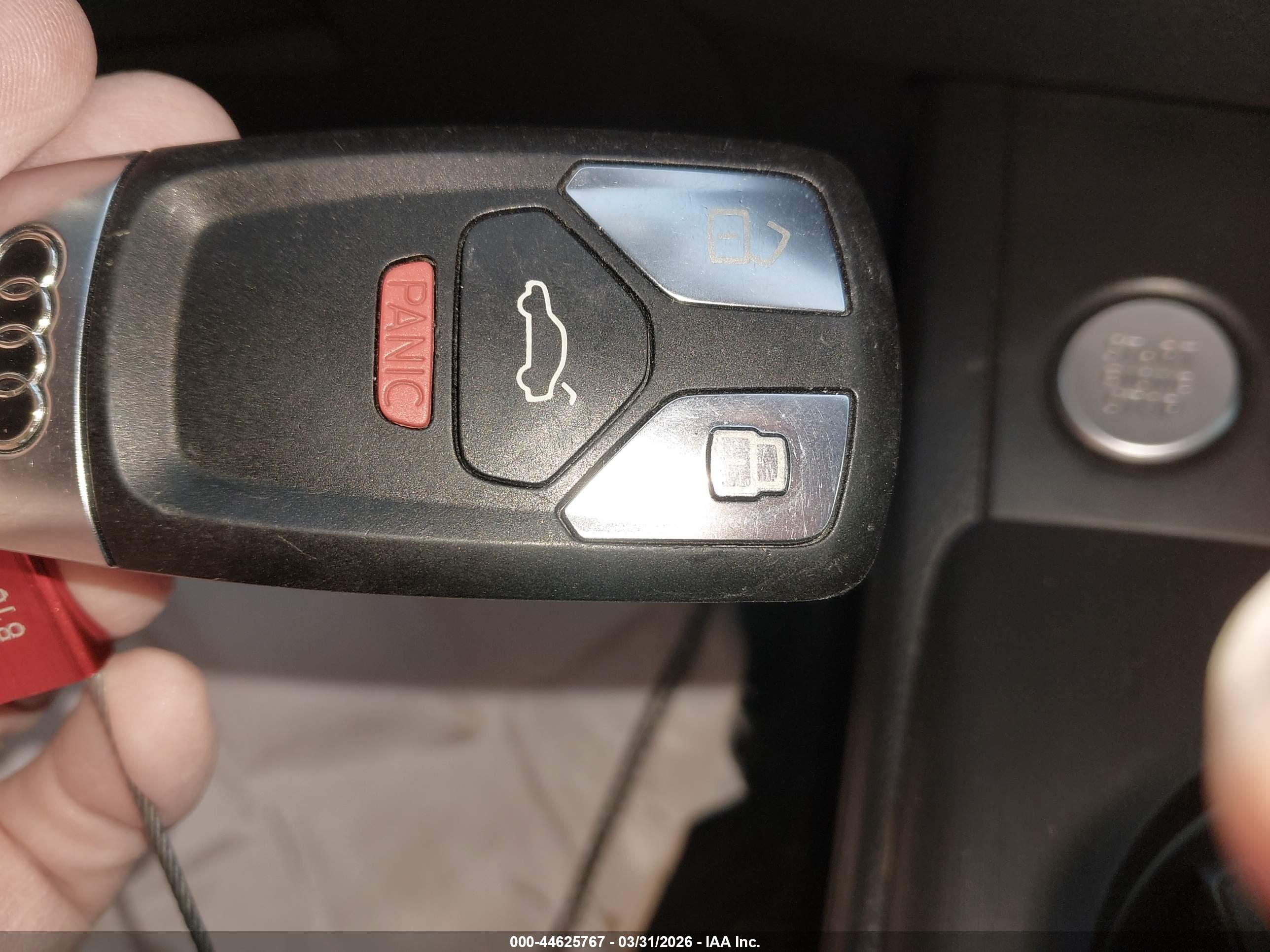 AUDI A4 image 11