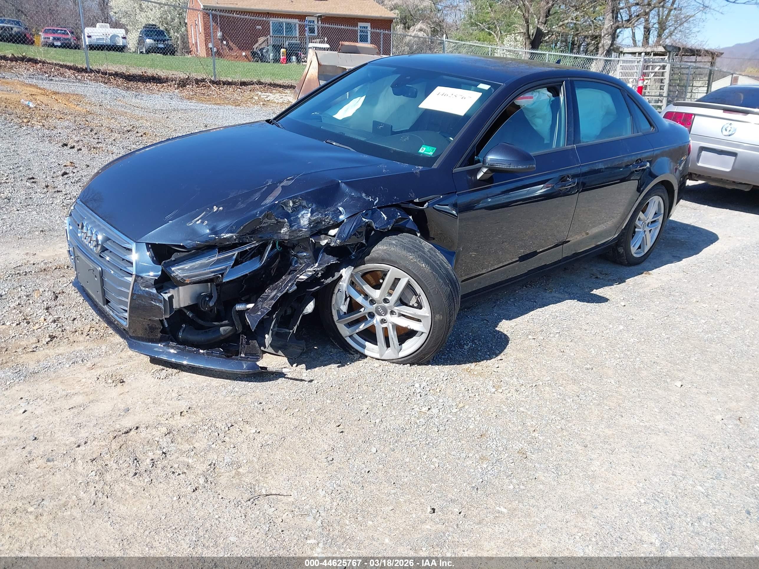 AUDI A4 image 2