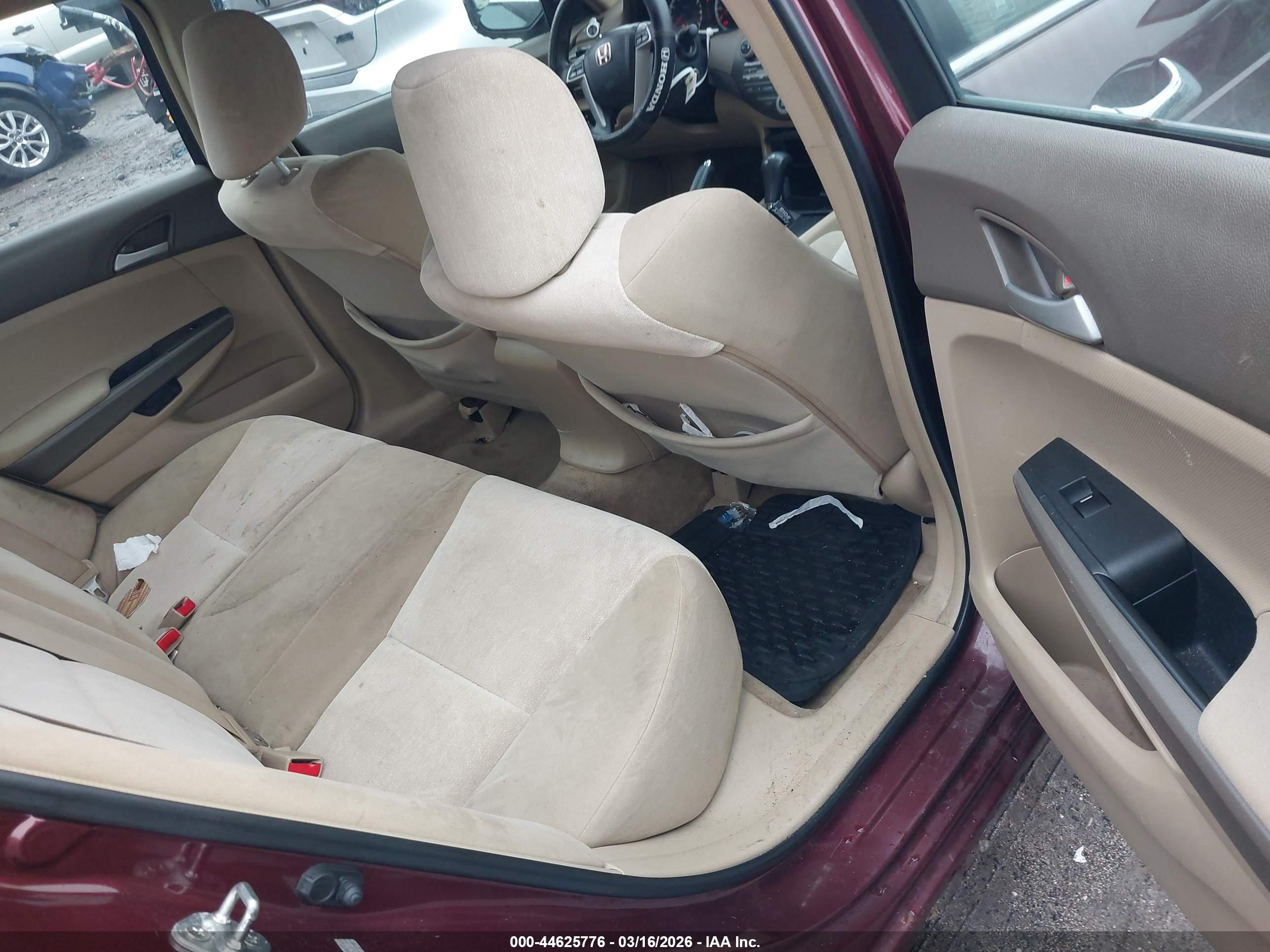 HONDA ACCORD image 8