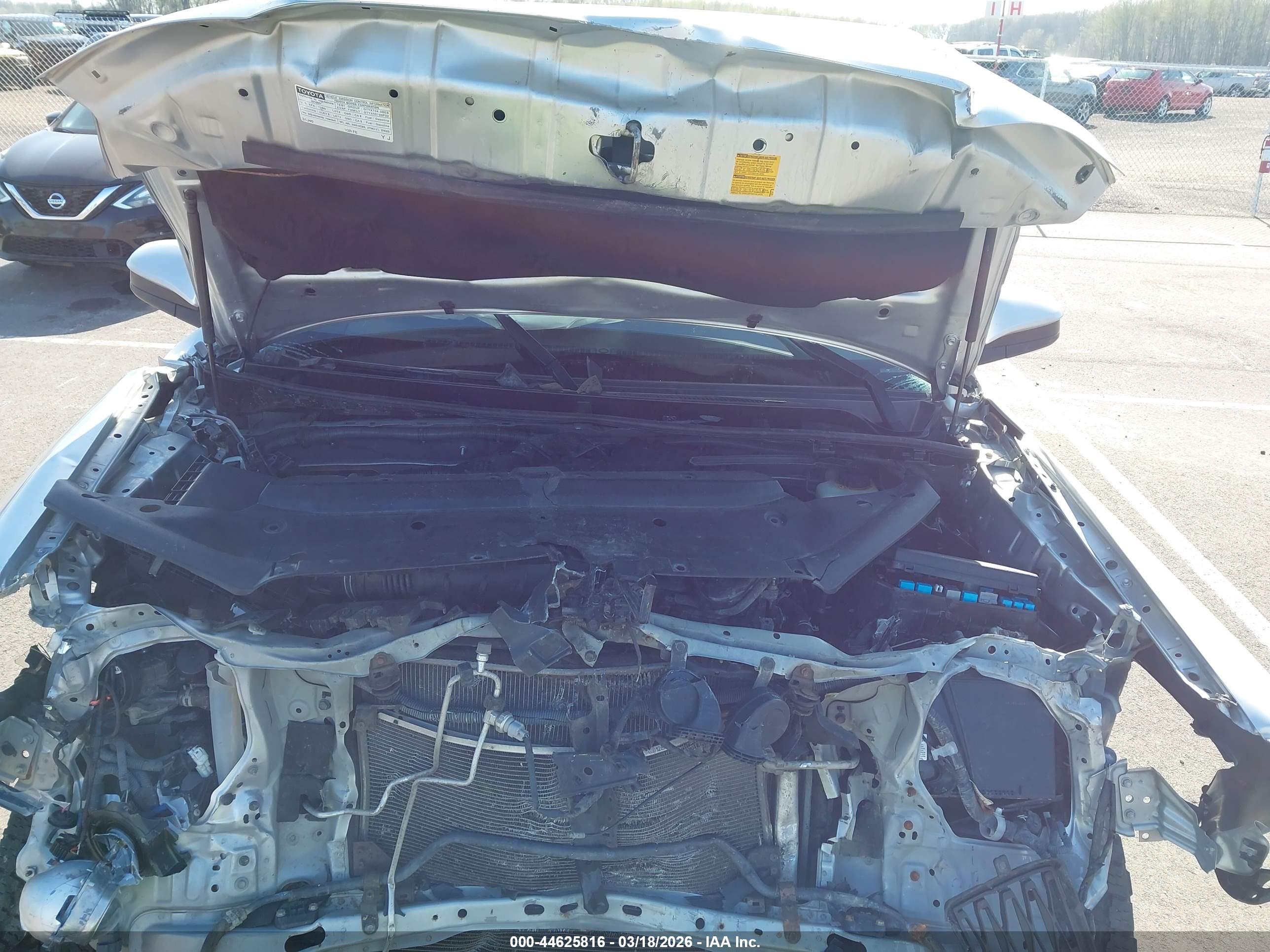TOYOTA 4RUNNER image 10