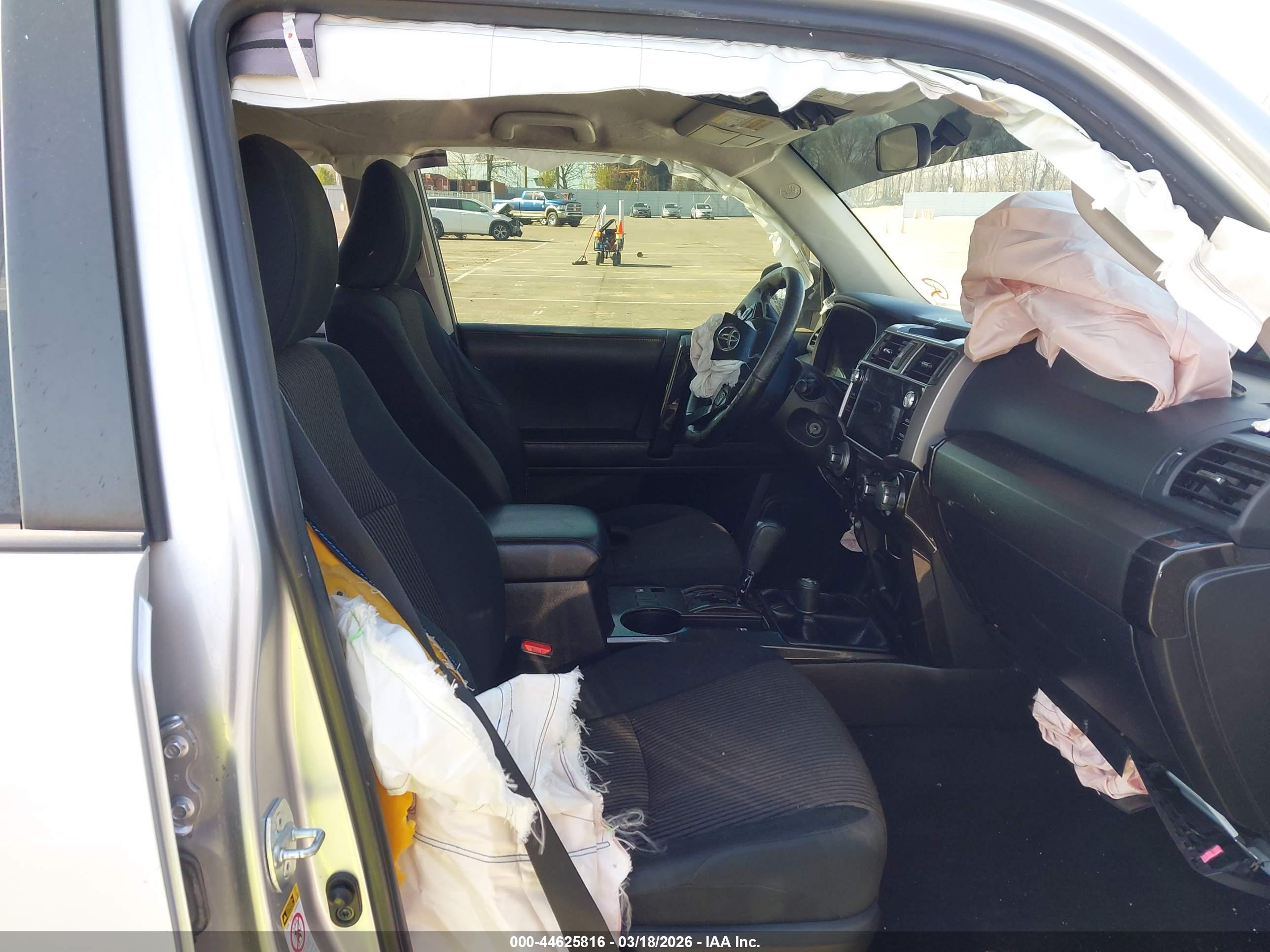 TOYOTA 4RUNNER image 5