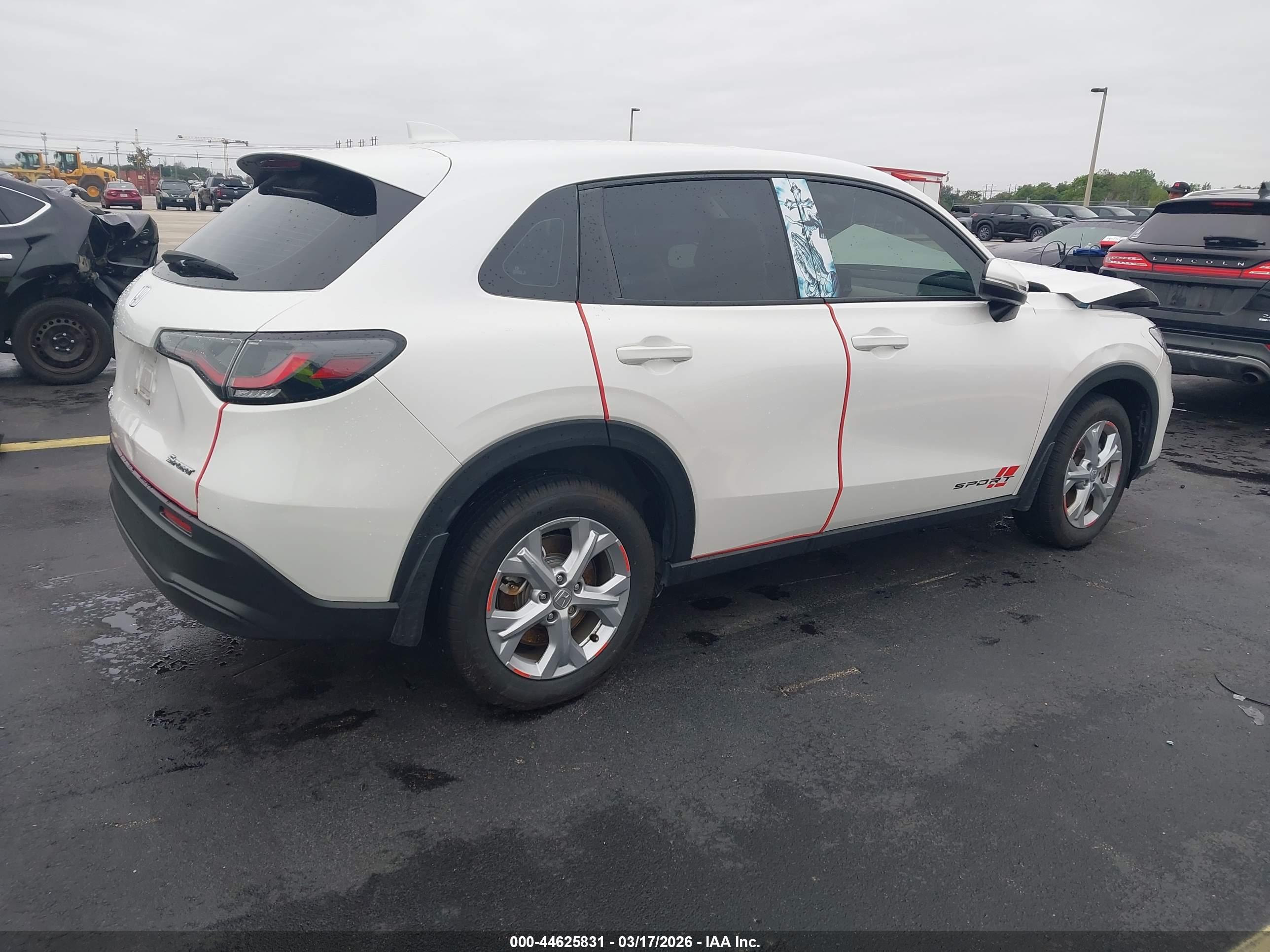 HONDA HR-V image 4