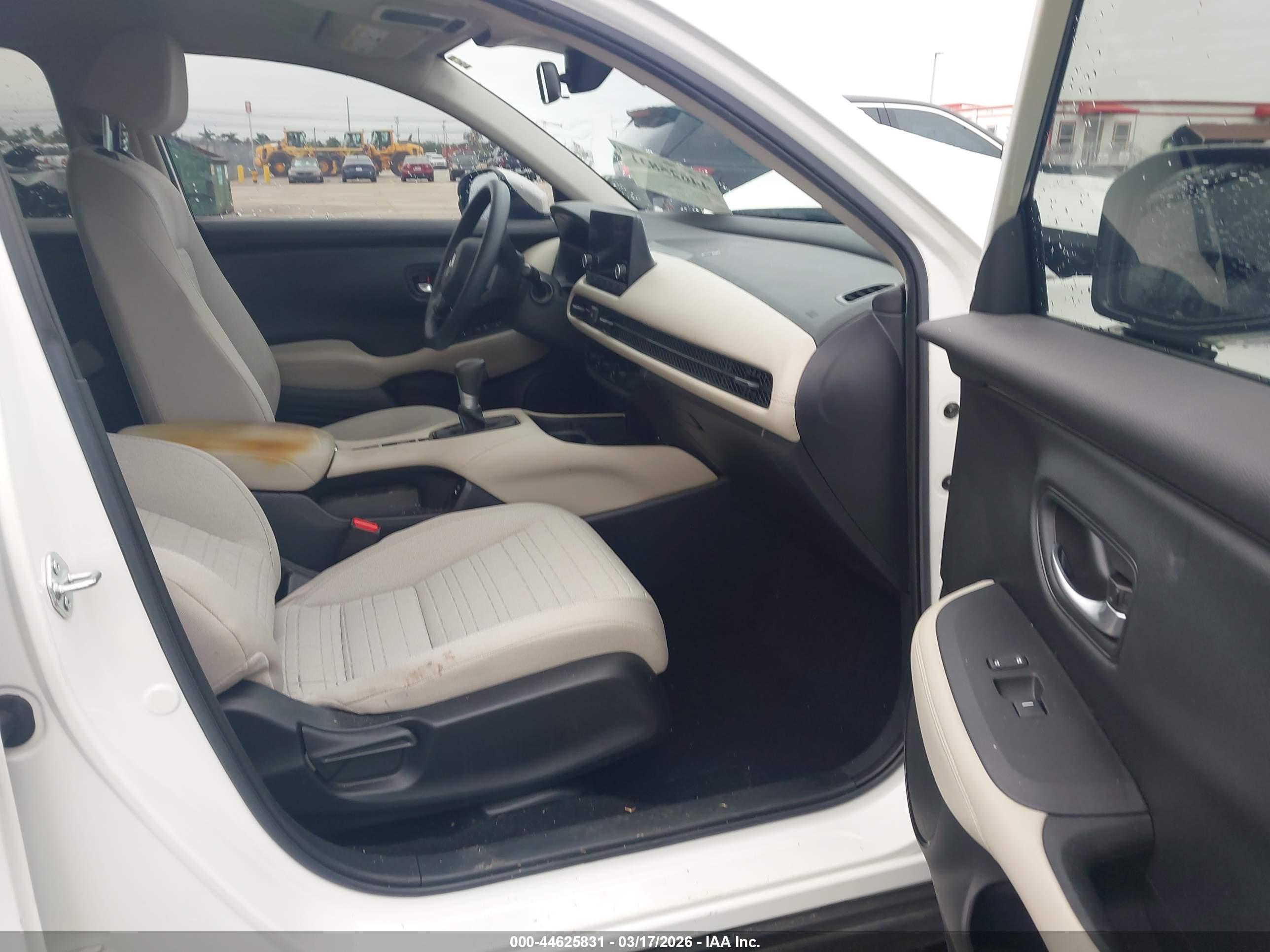 HONDA HR-V image 5