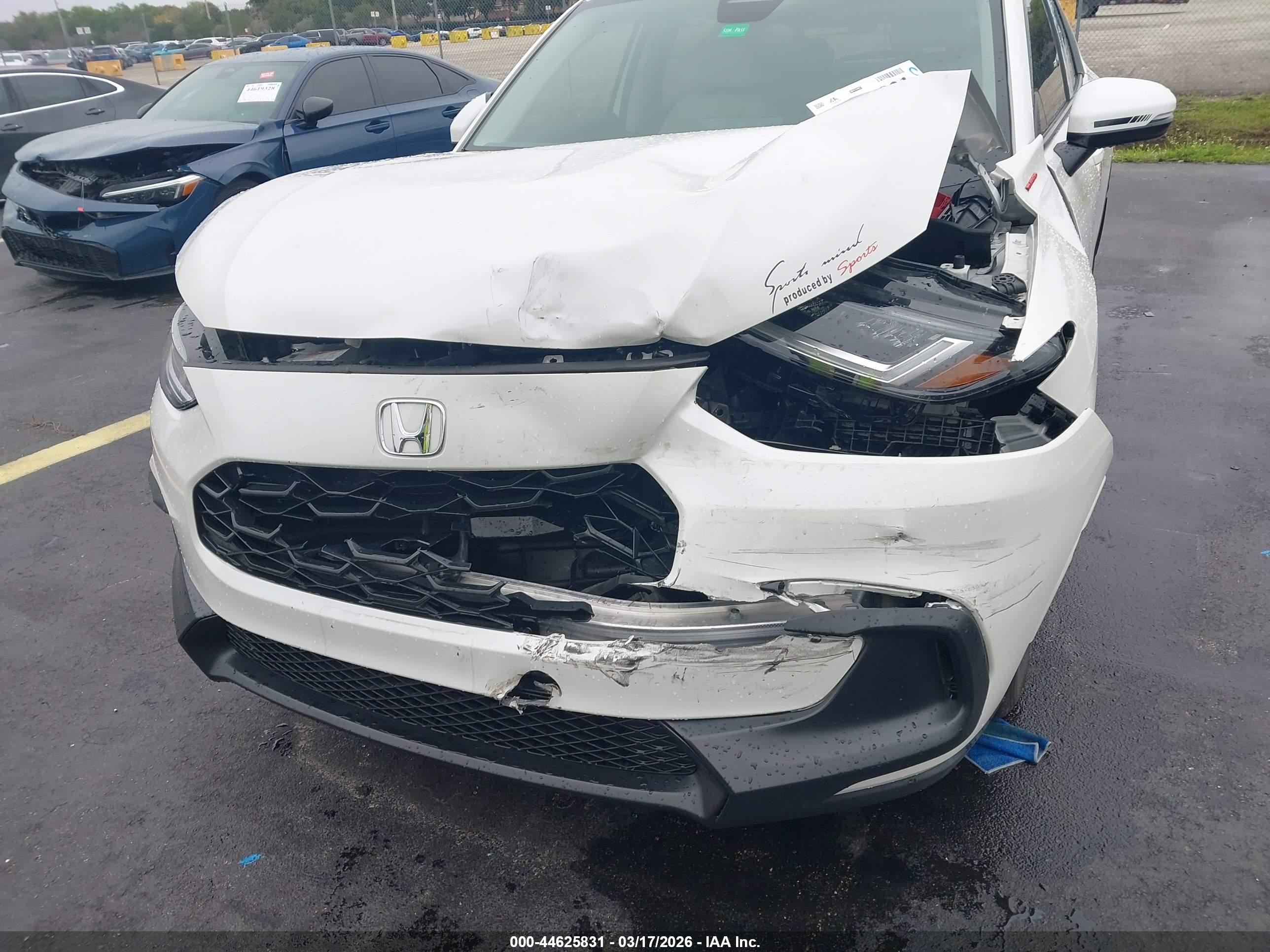 HONDA HR-V image 6