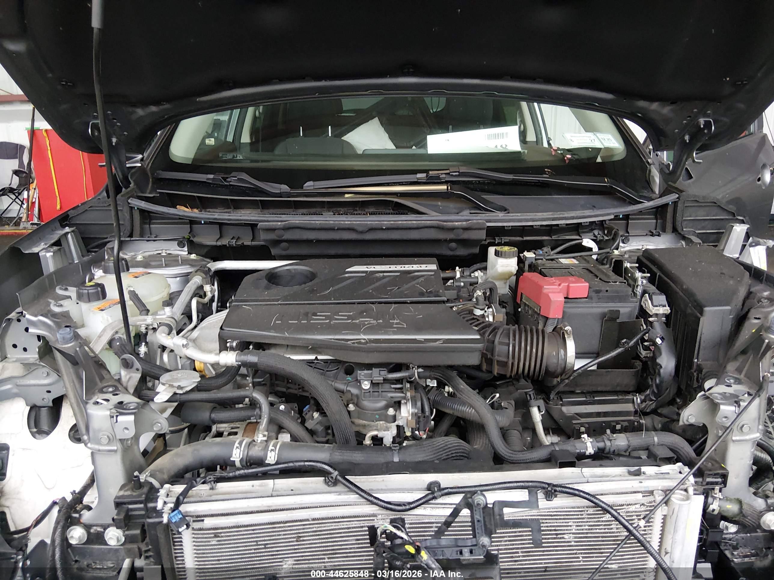 NISSAN ROGUE image 10