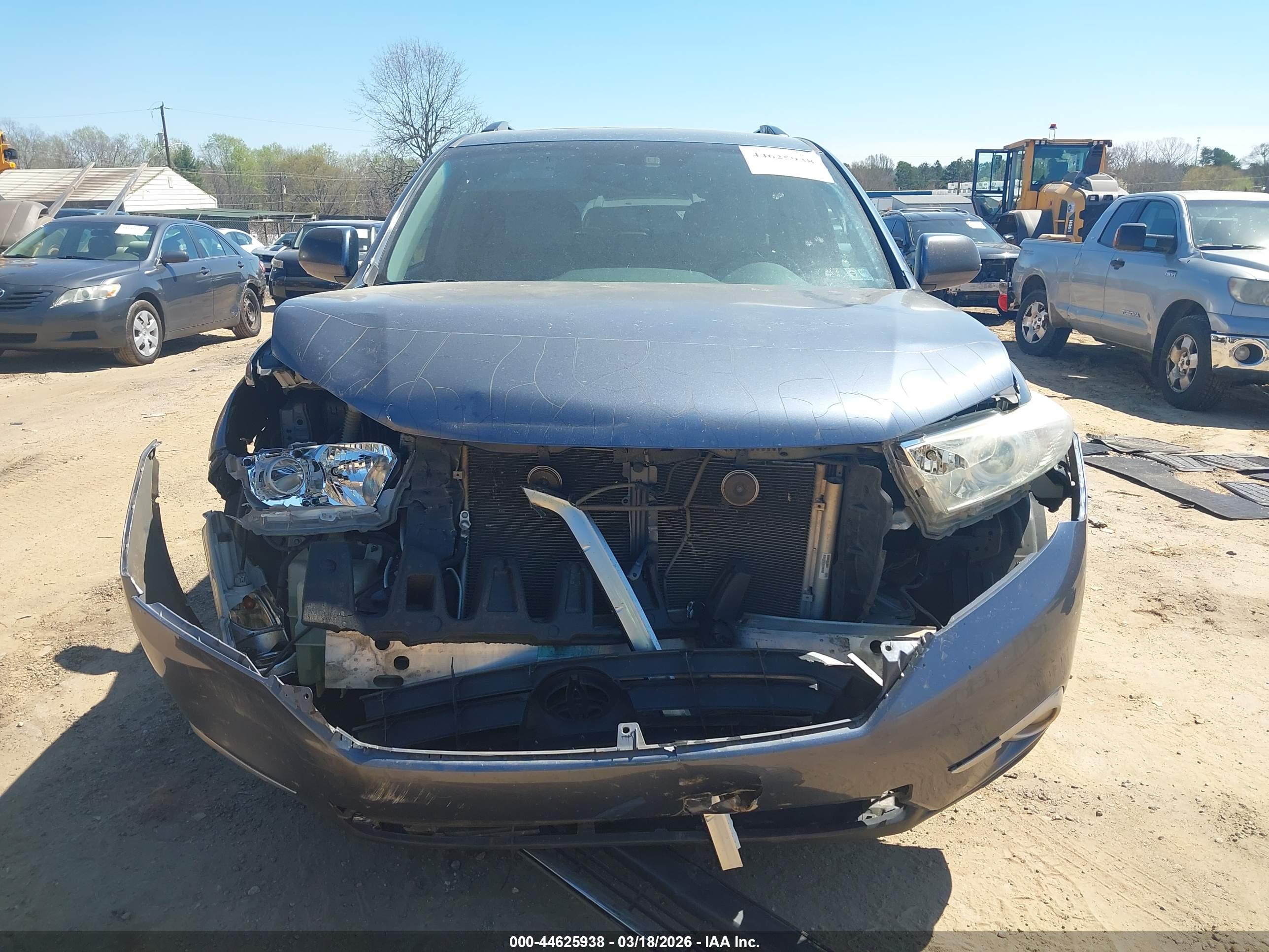 TOYOTA HIGHLANDER image 6