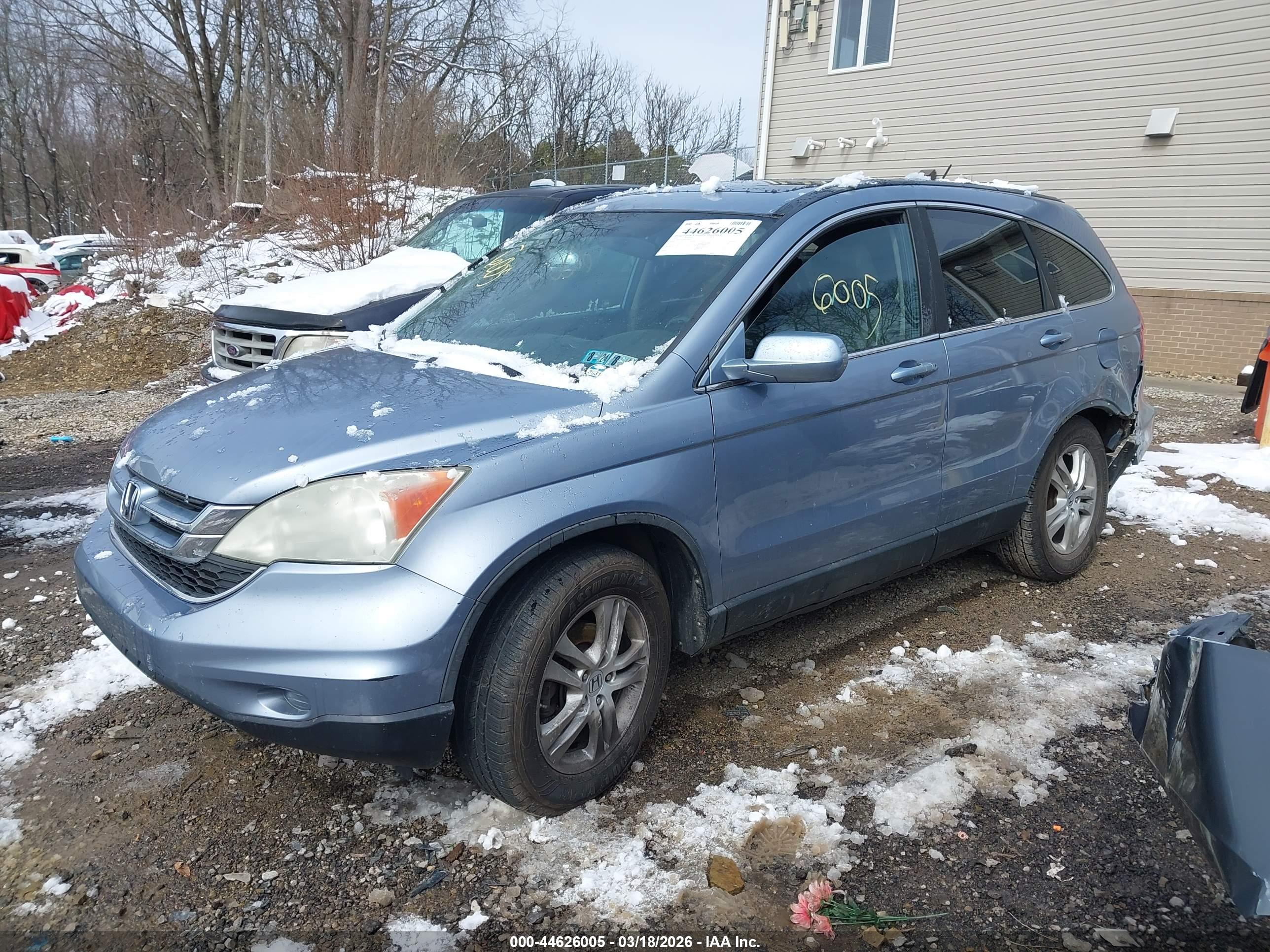 HONDA CR-V image 2