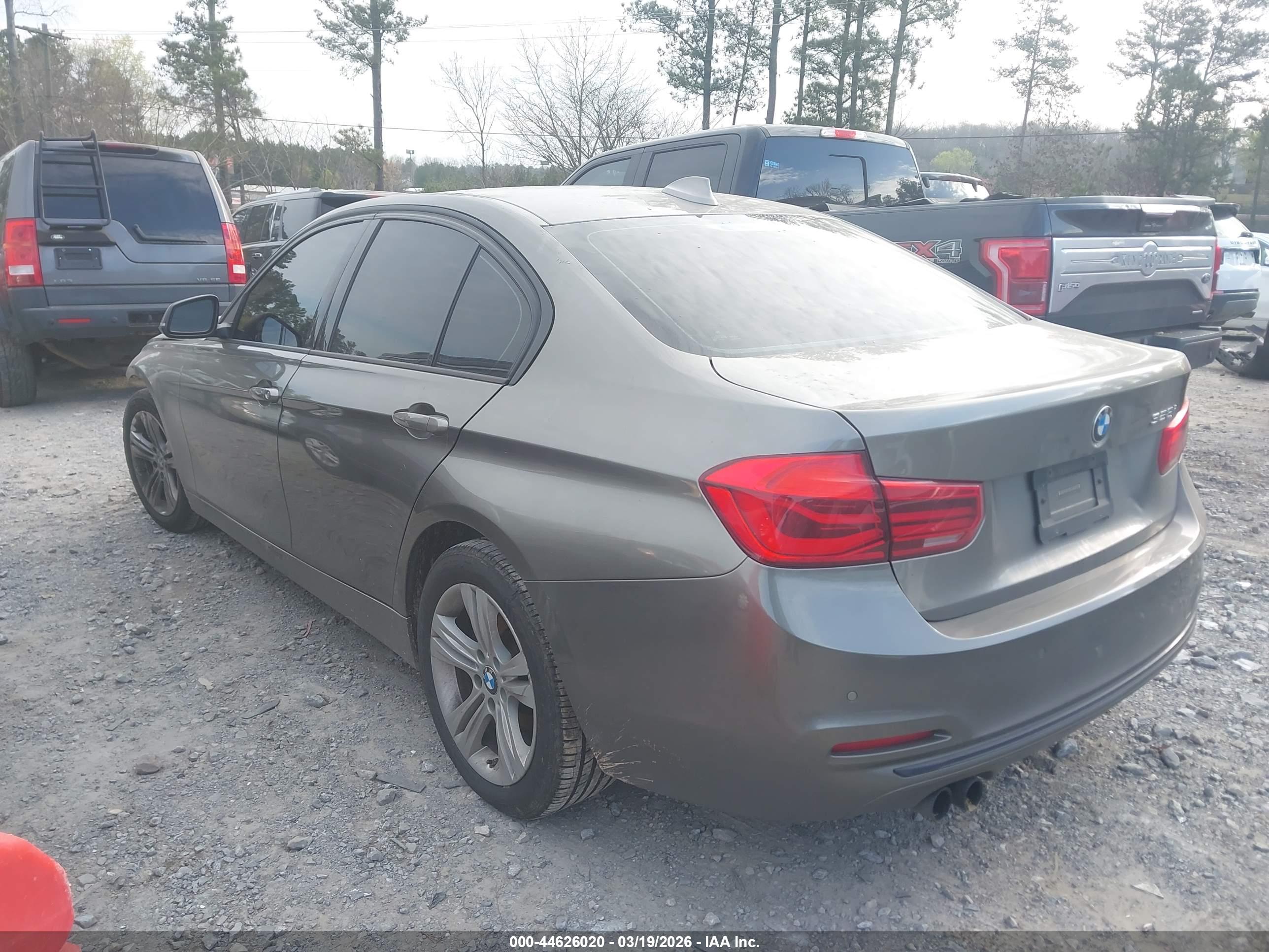 BMW 328I image 3