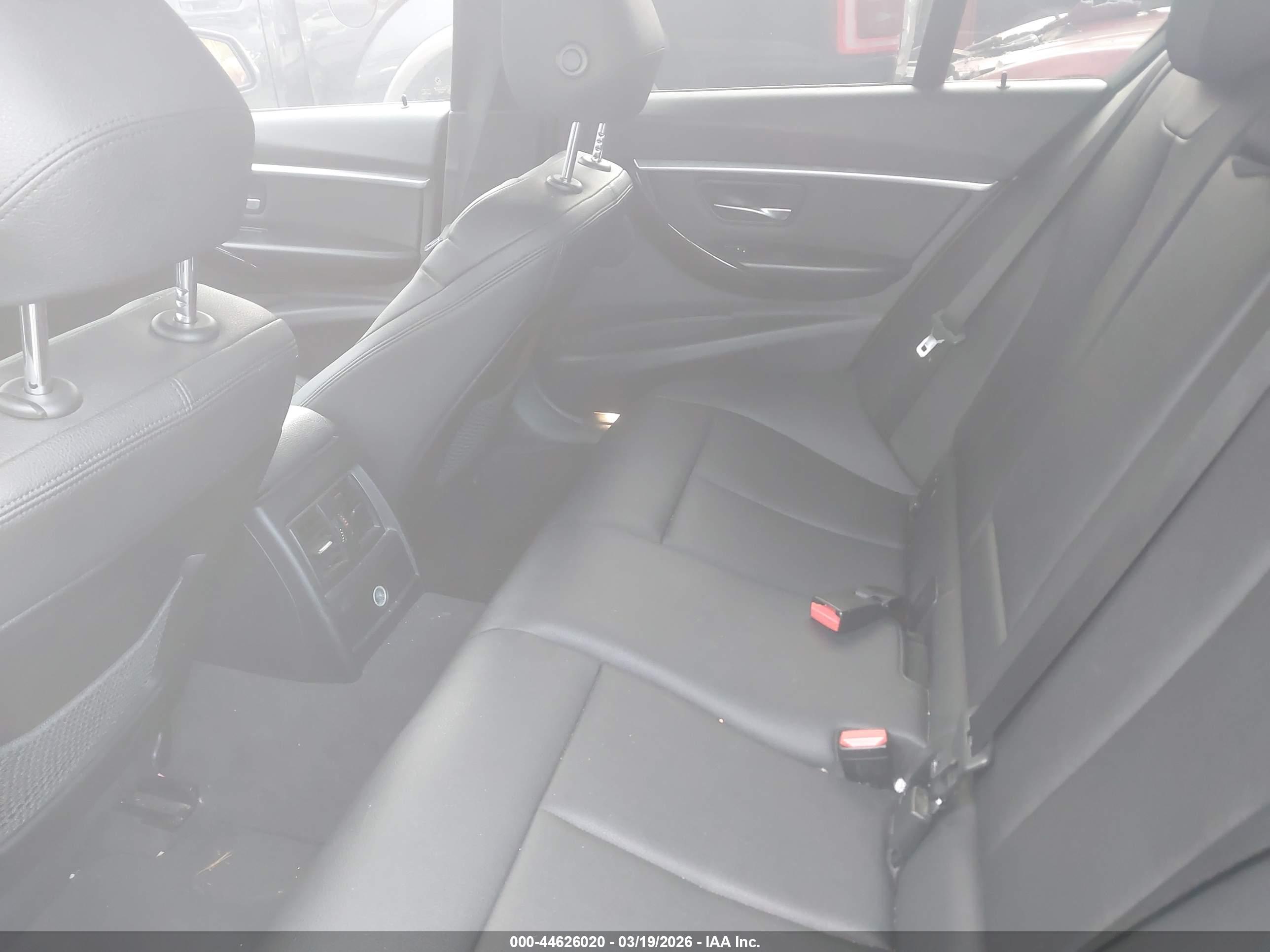 BMW 328I image 8