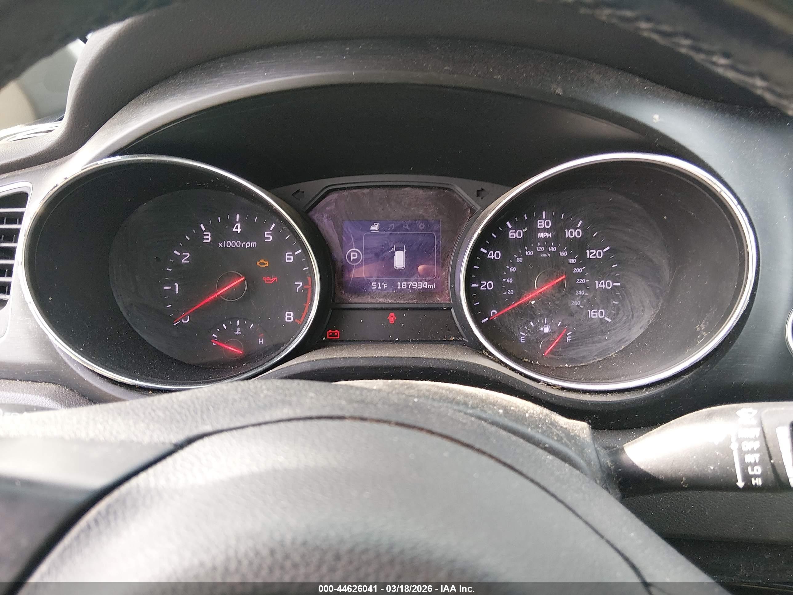 KIA SEDONA image 7