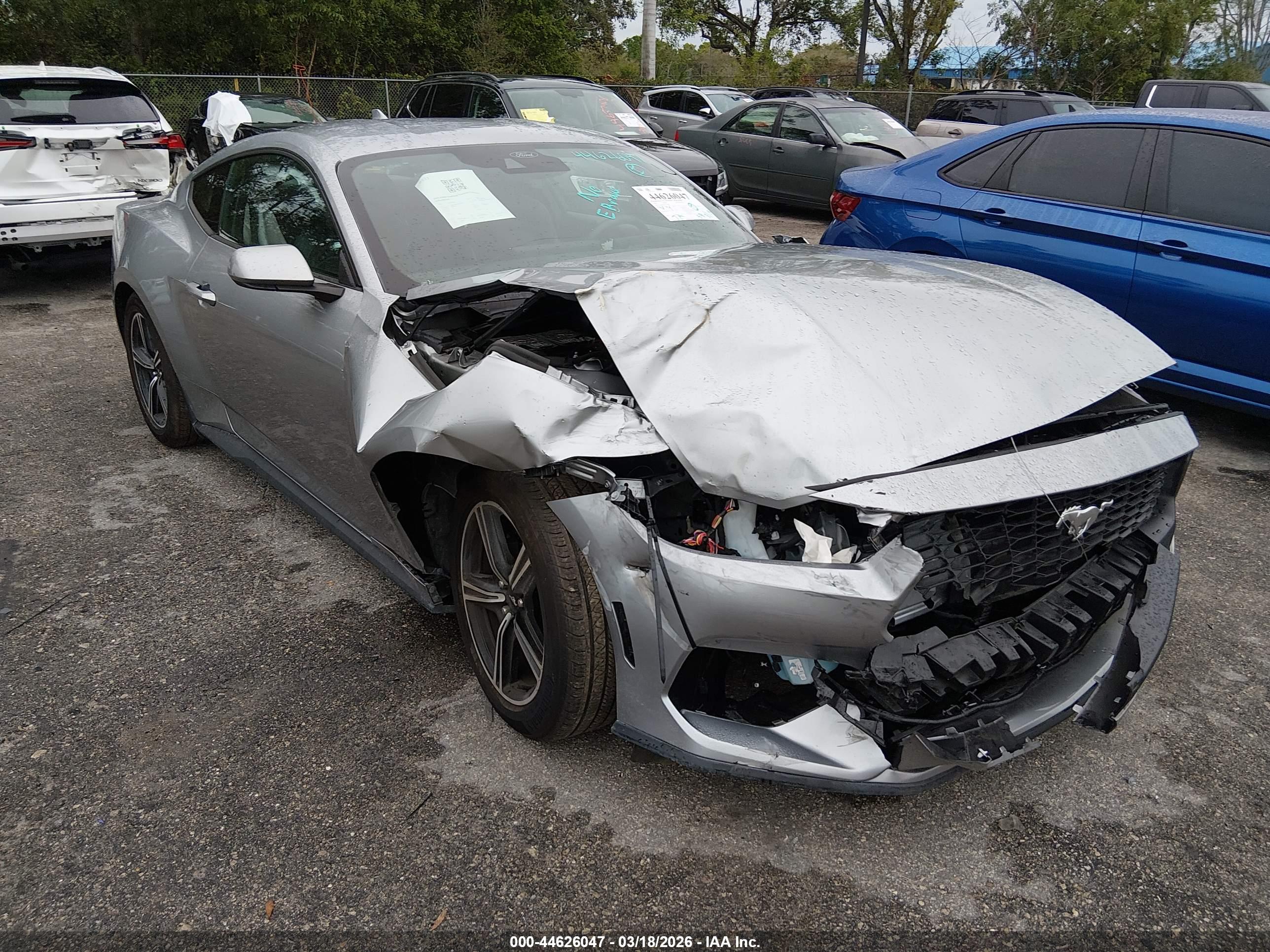 FORD MUSTANG image 6