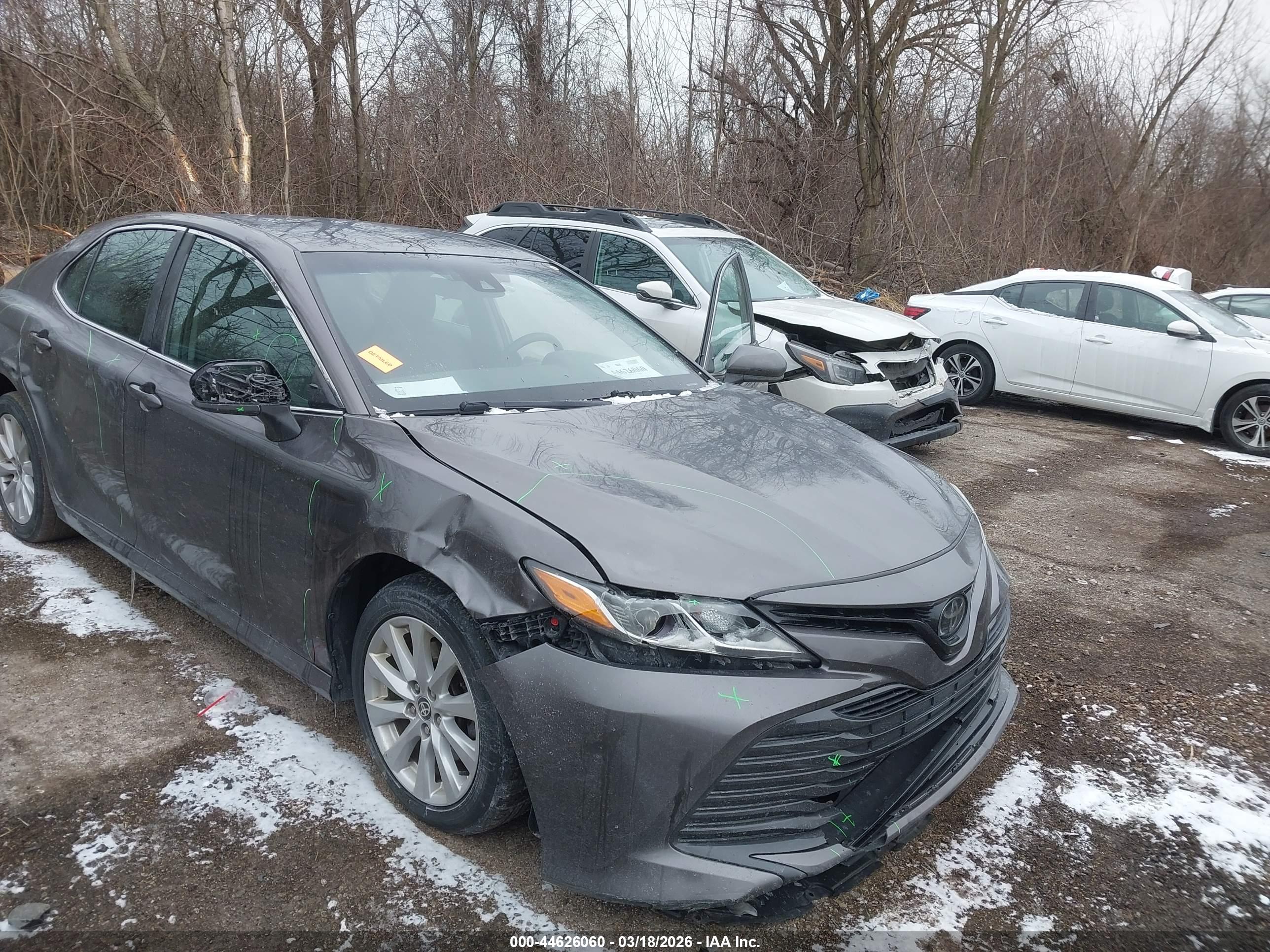 TOYOTA CAMRY image 6