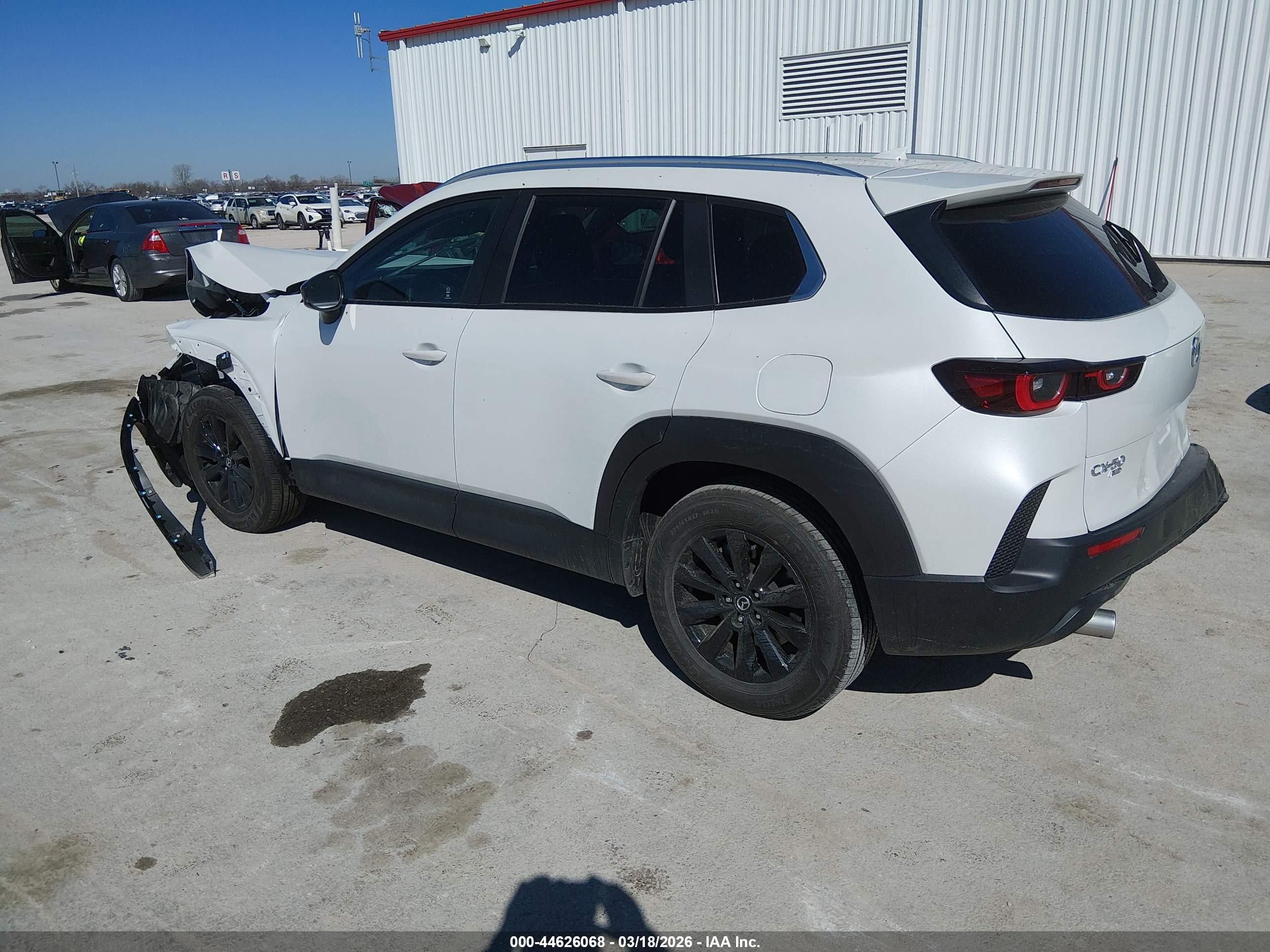 MAZDA CX-50 image 3