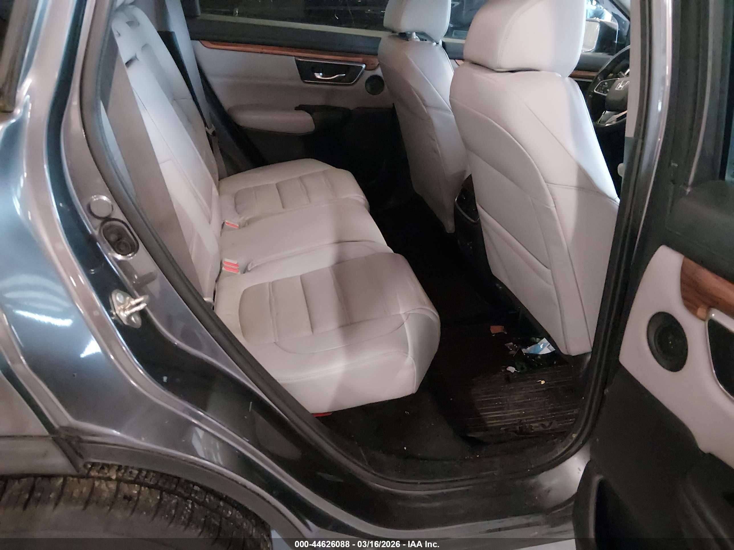 HONDA CR-V image 8