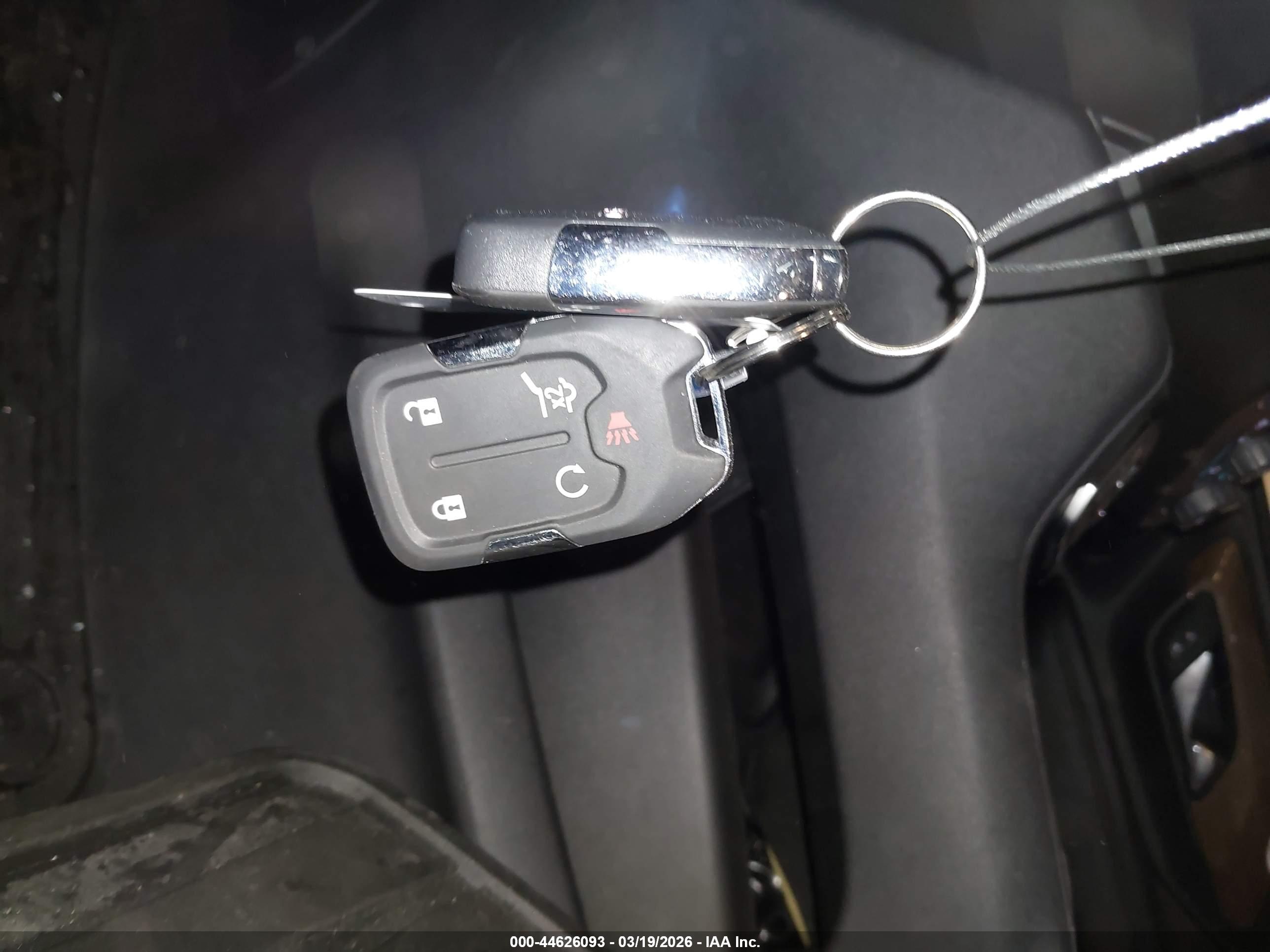 GMC TERRAIN image 11