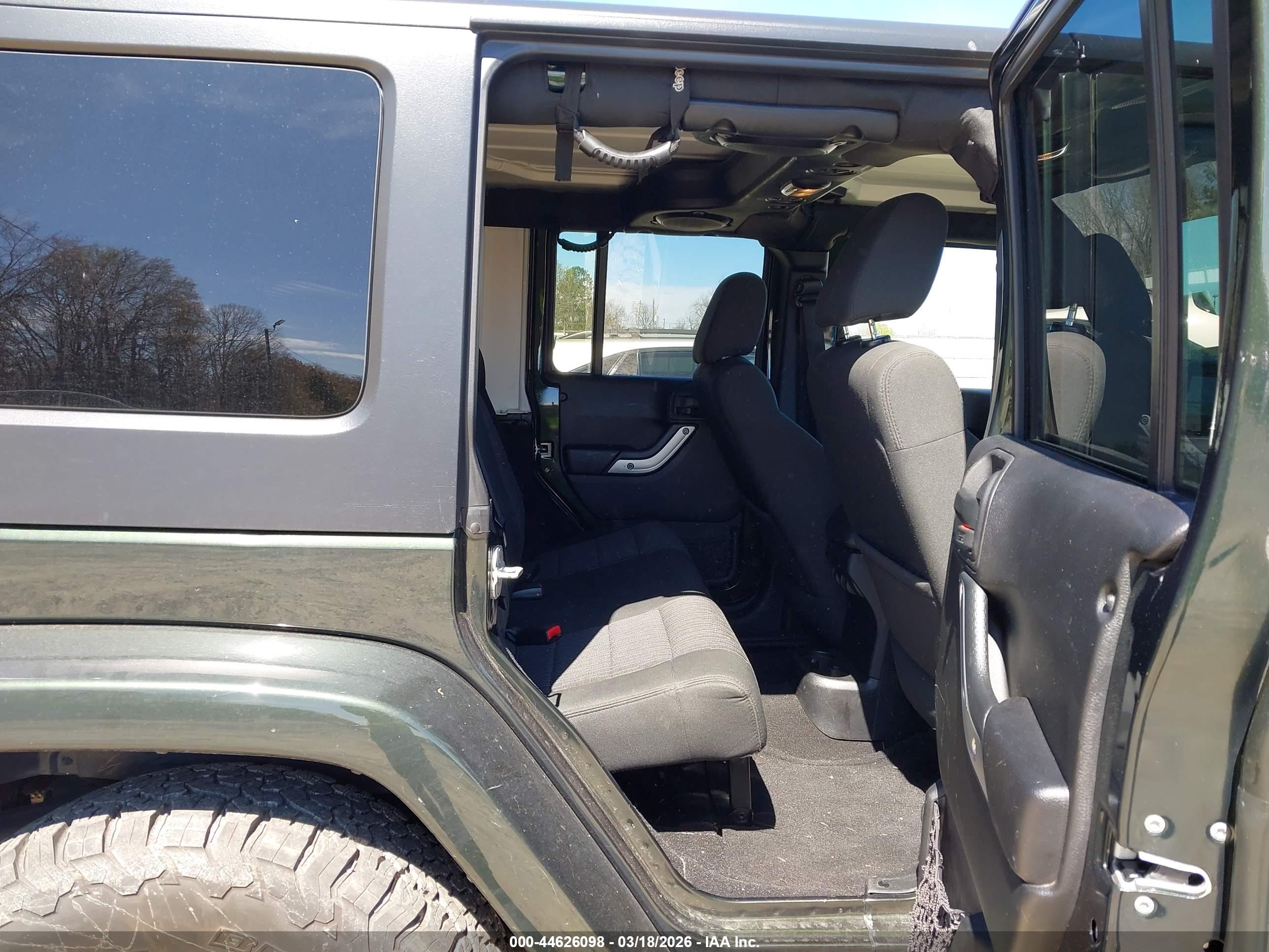 JEEP WRANGLER image 8