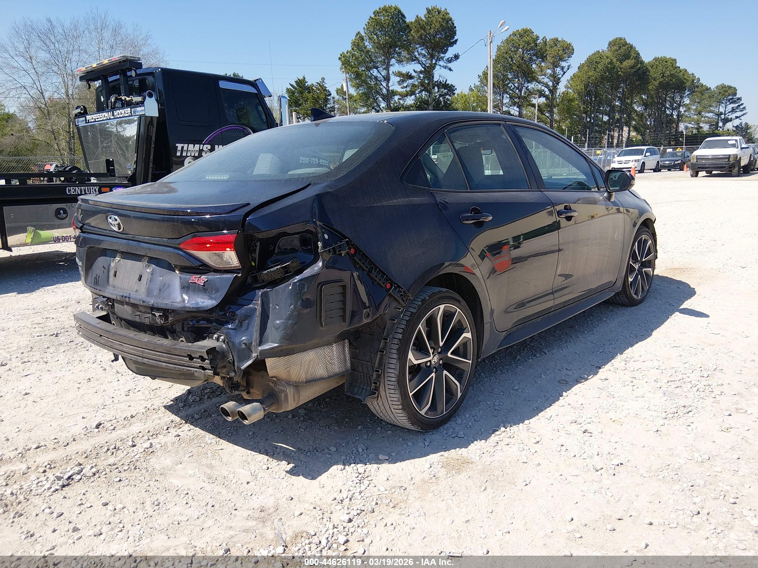 TOYOTA COROLLA image 4