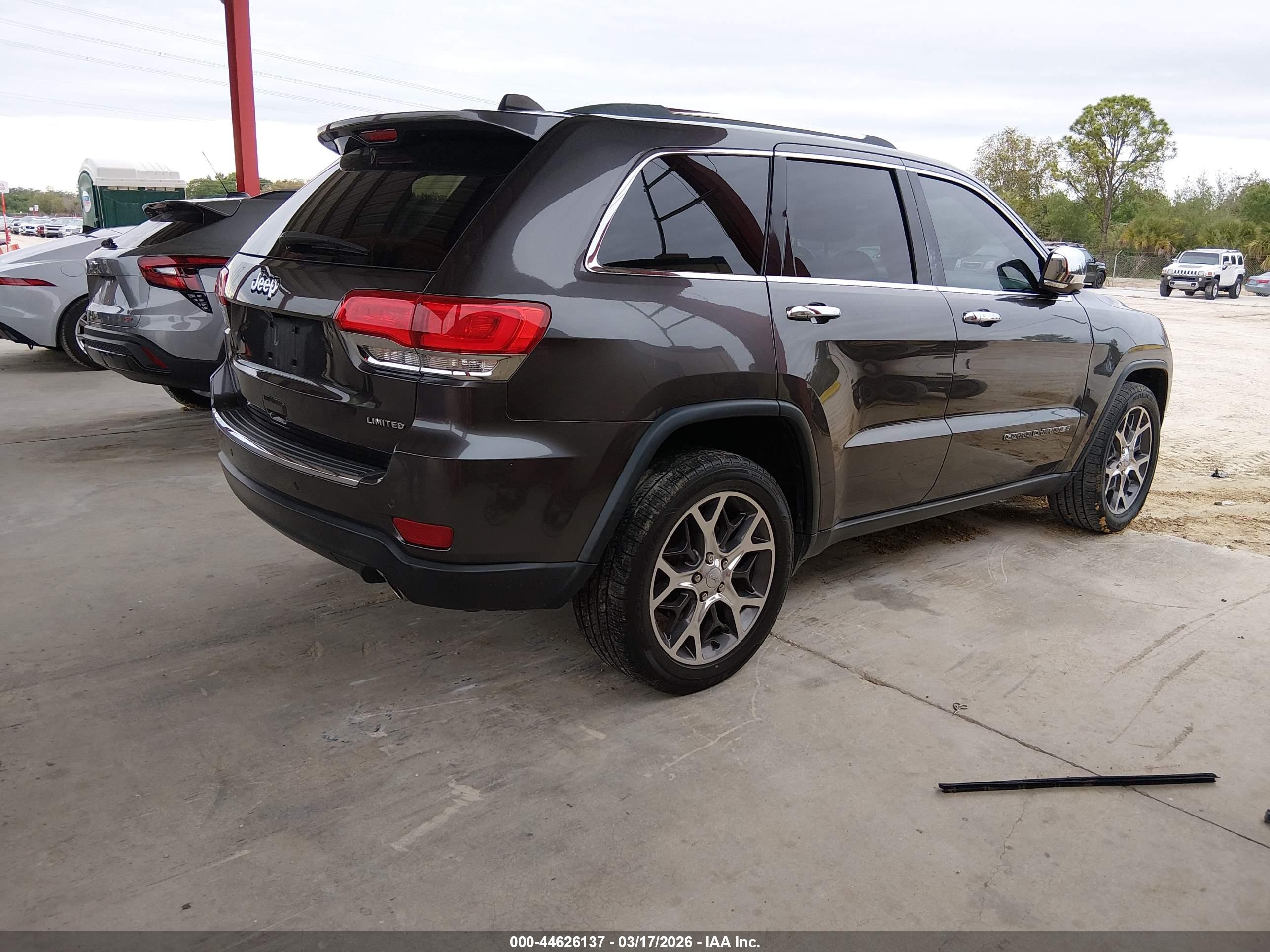 JEEP GRAND image 4