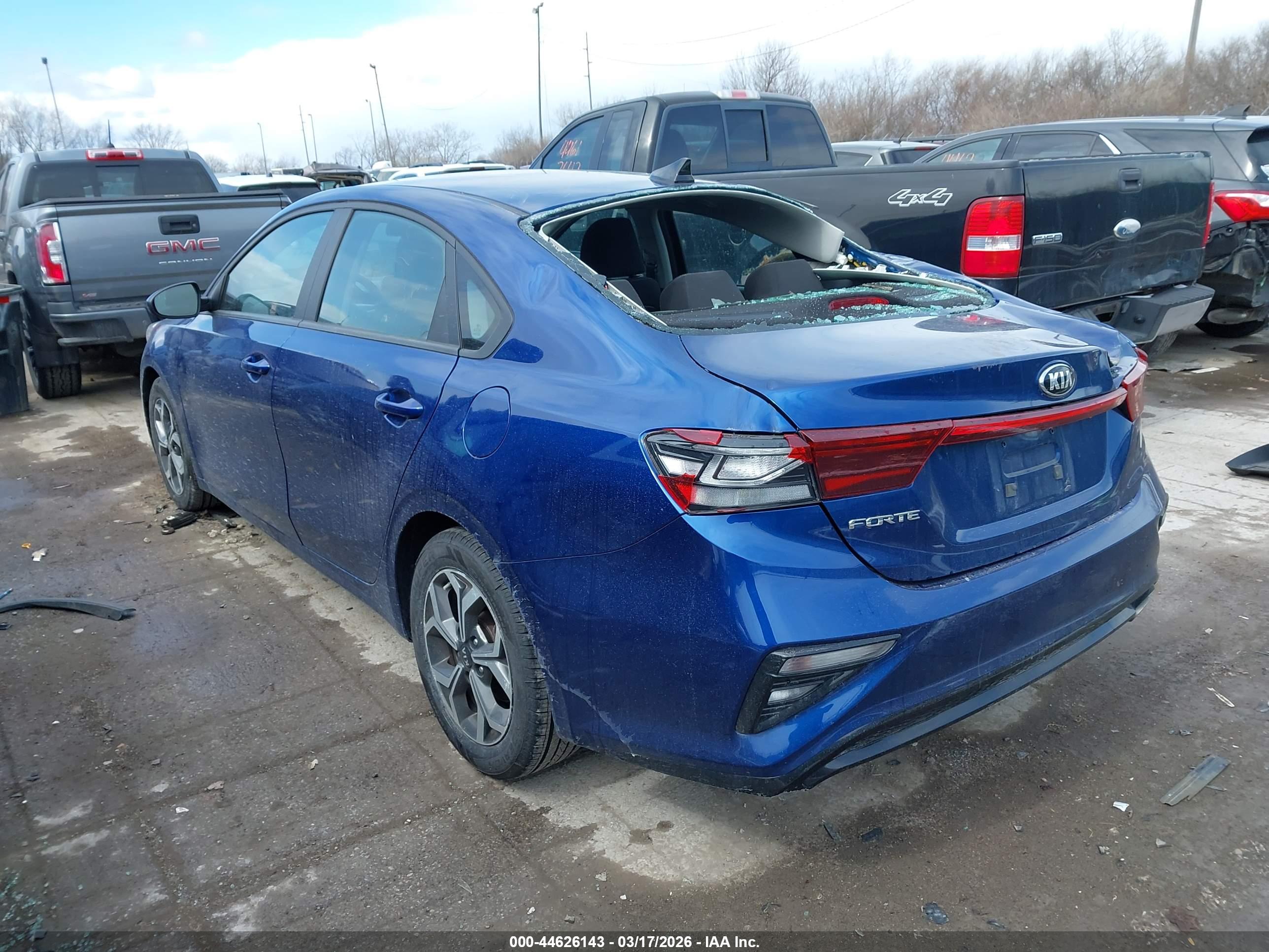 KIA FORTE image 3