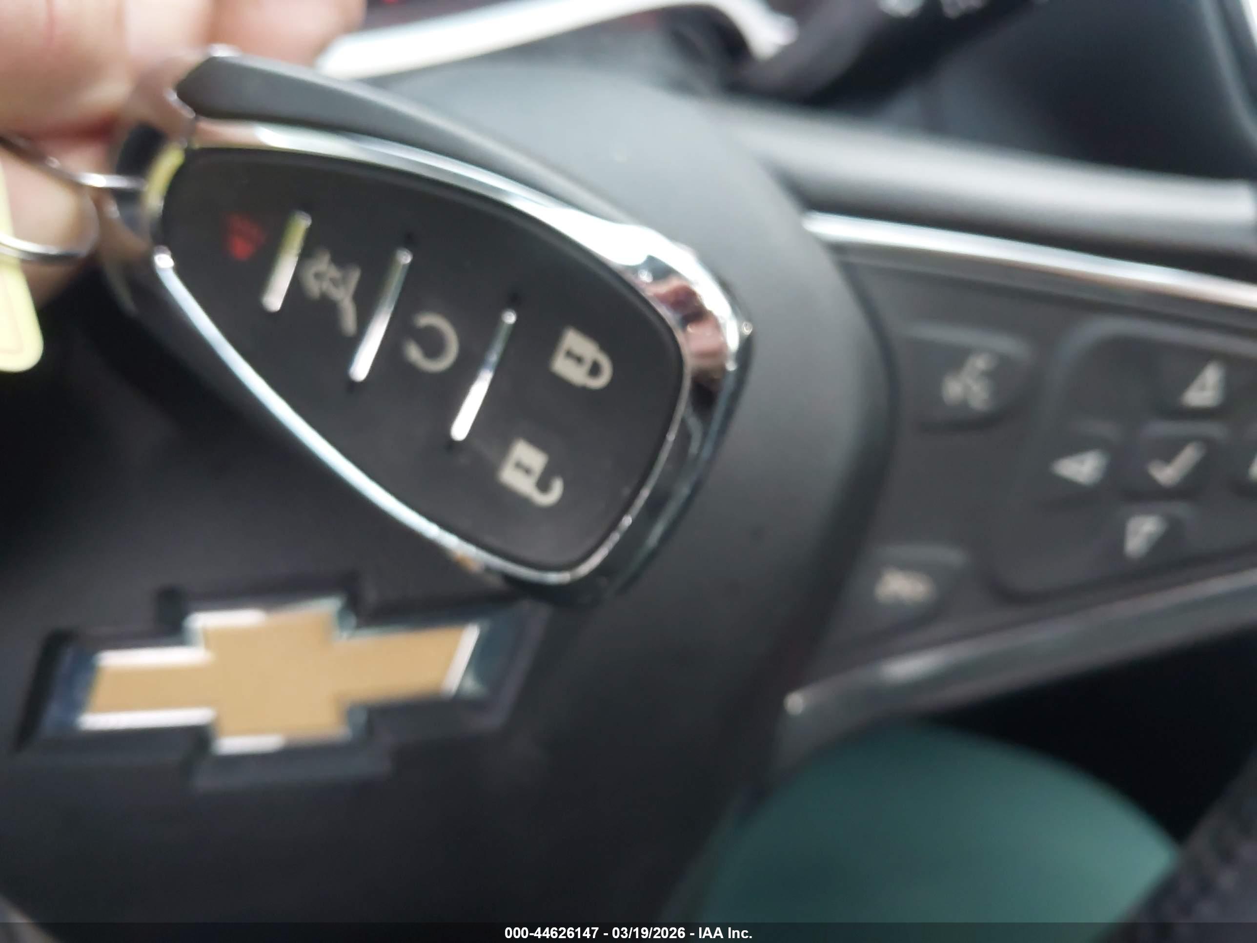 CHEVROLET EQUINOX image 11