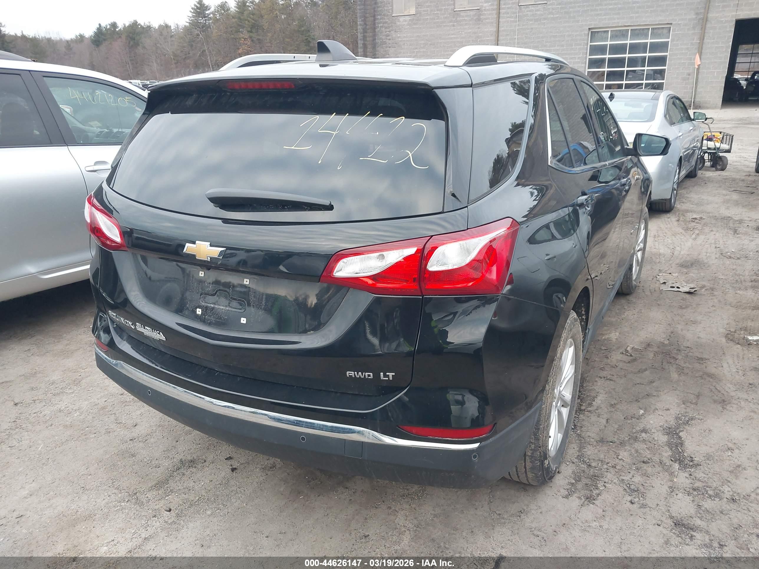 CHEVROLET EQUINOX image 4