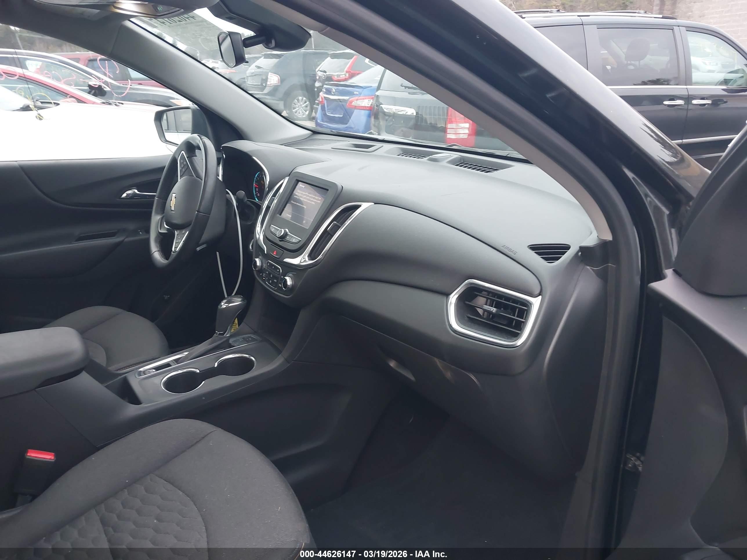 CHEVROLET EQUINOX image 5