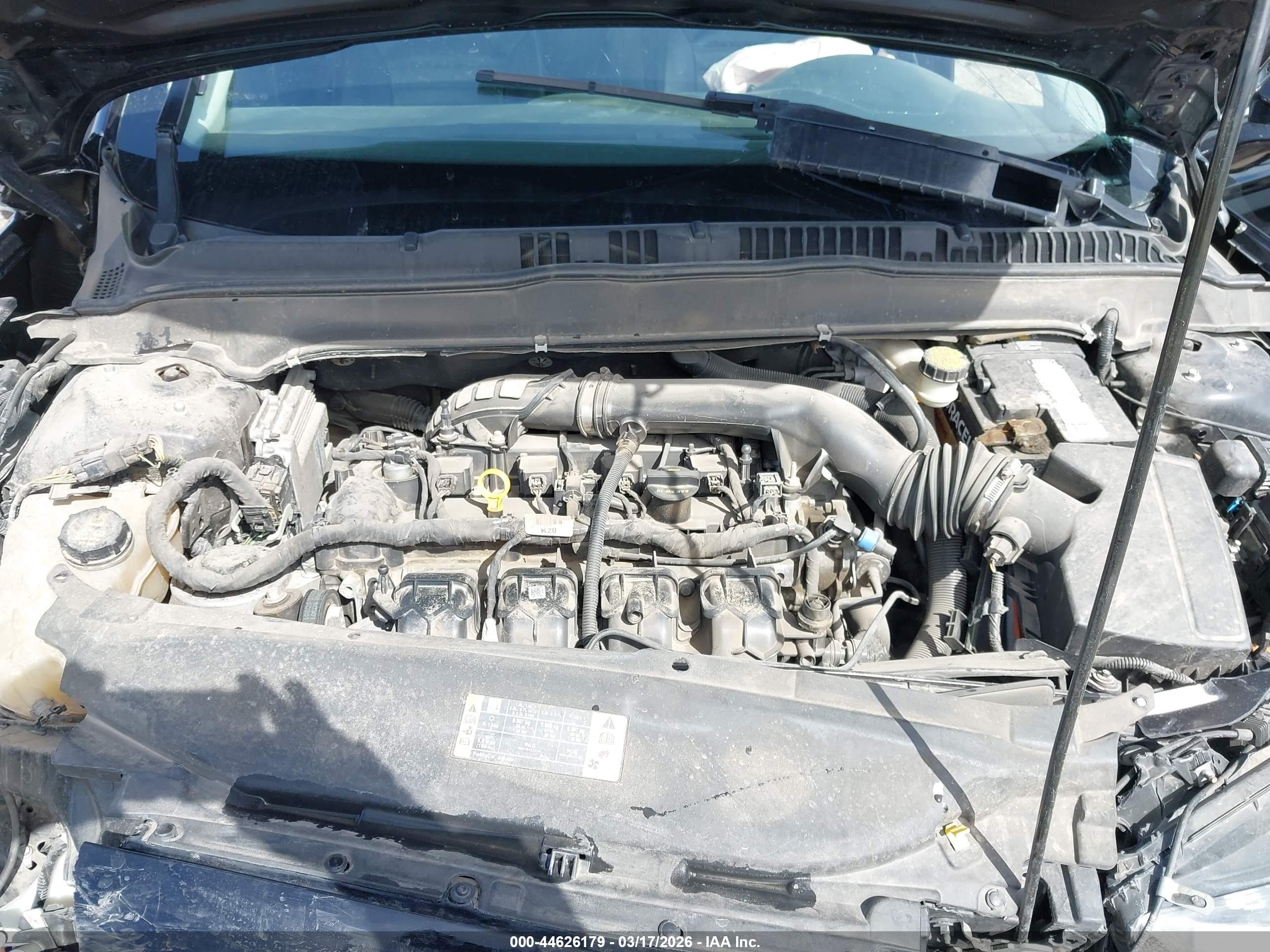 FORD FUSION image 10
