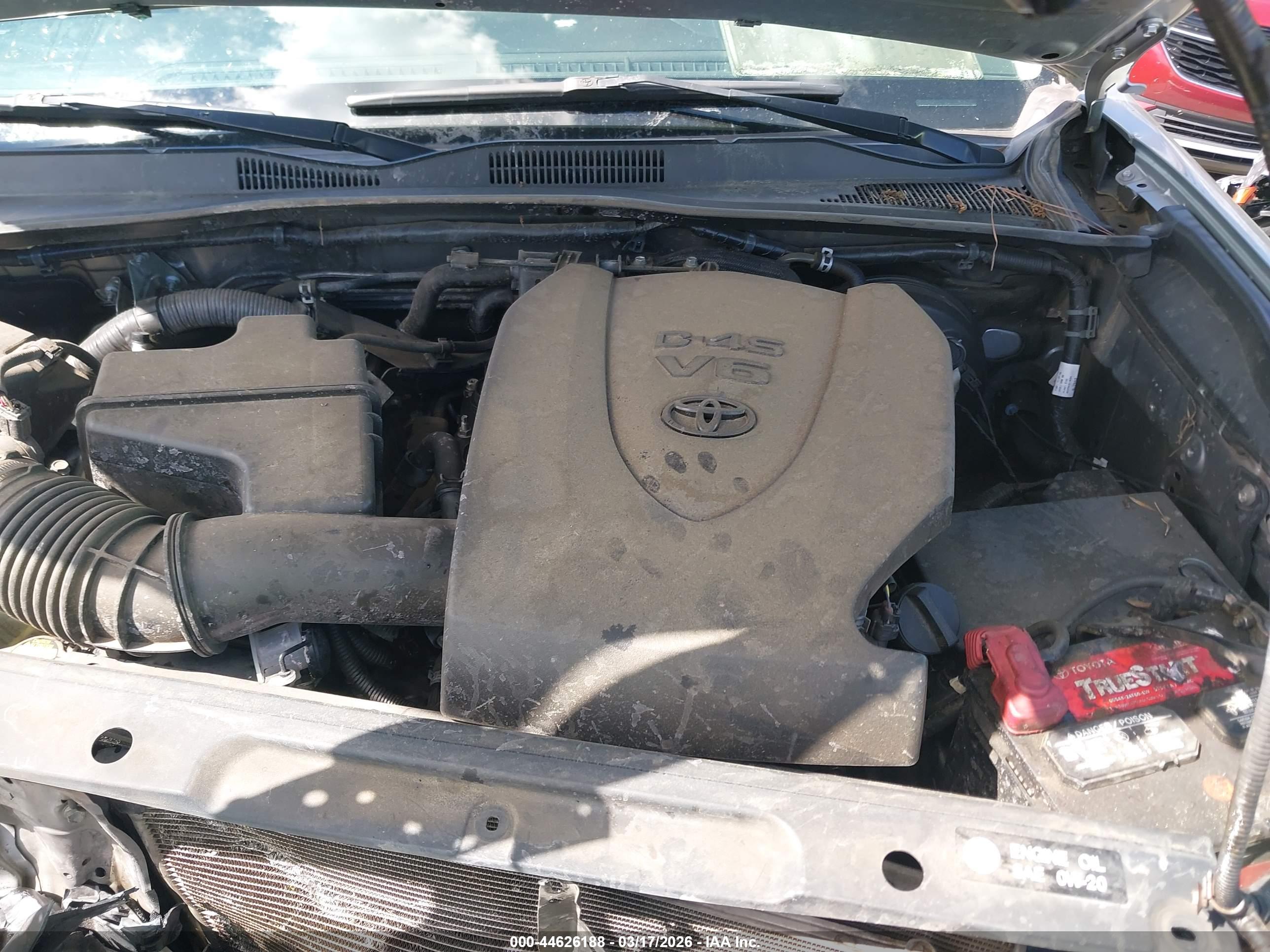 TOYOTA TACOMA image 10