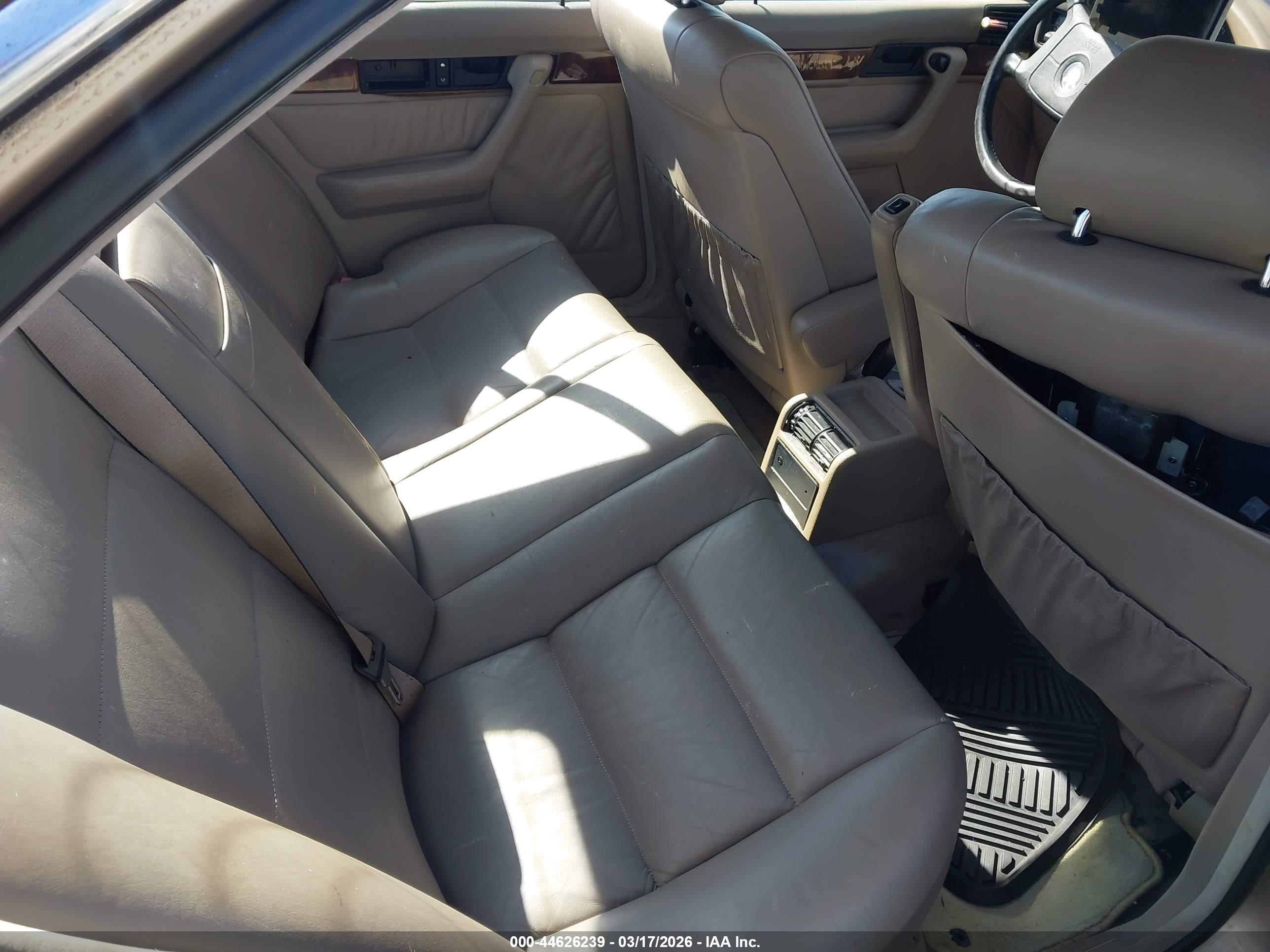 BMW 530 image 8