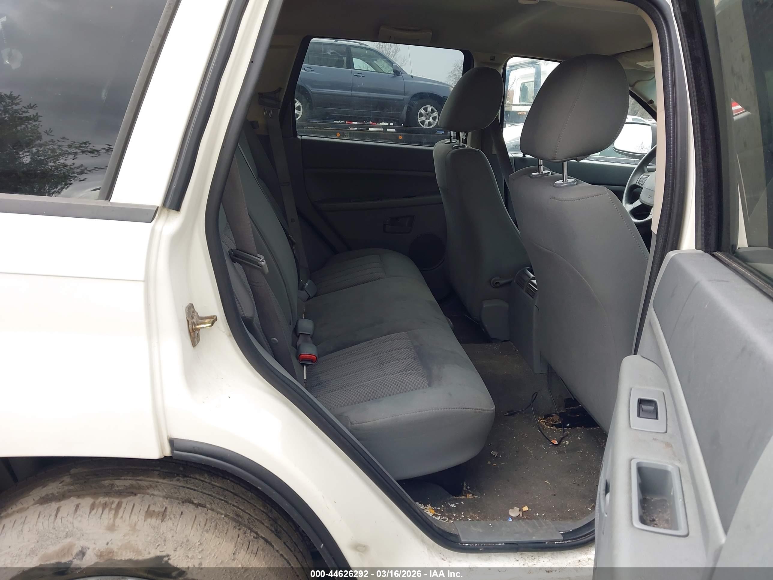 JEEP GRAND image 8