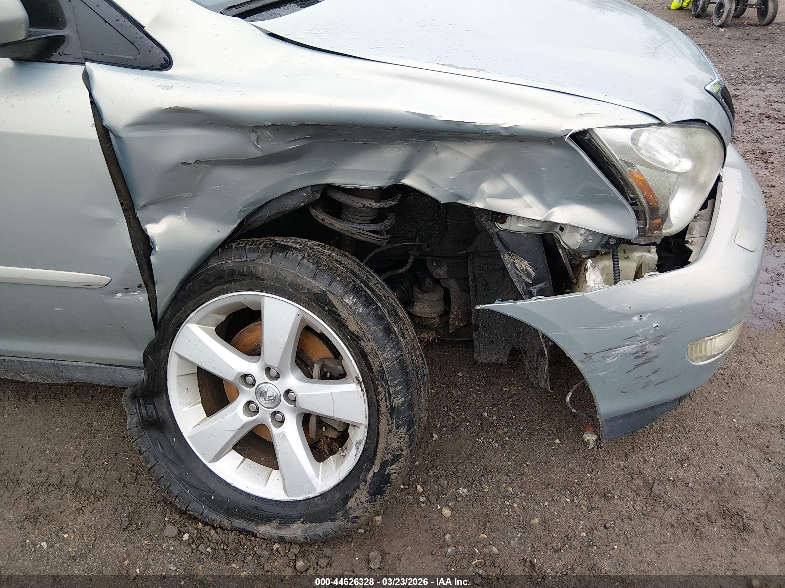 LEXUS RX image 6