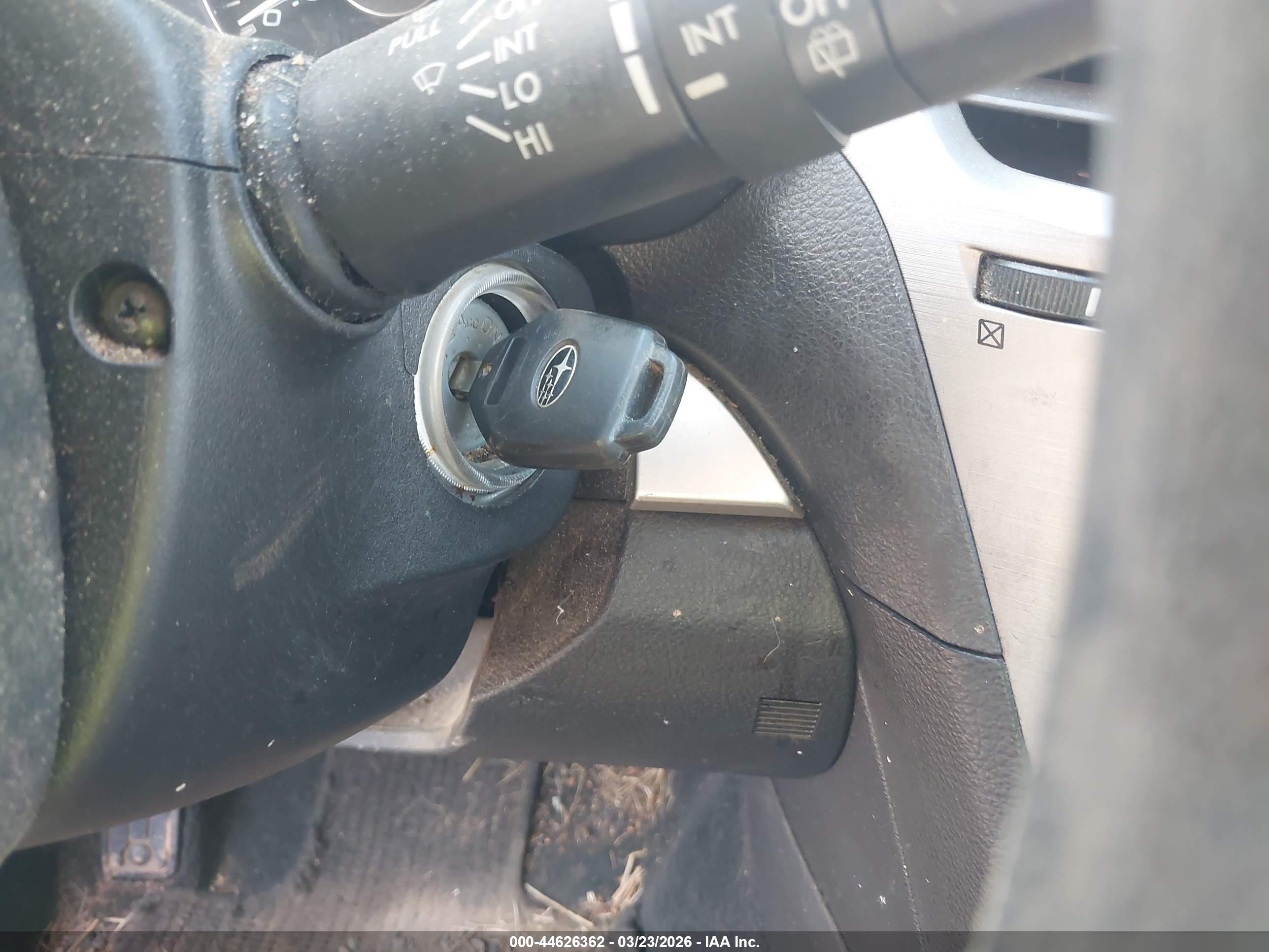 SUBARU OUTBACK image 11