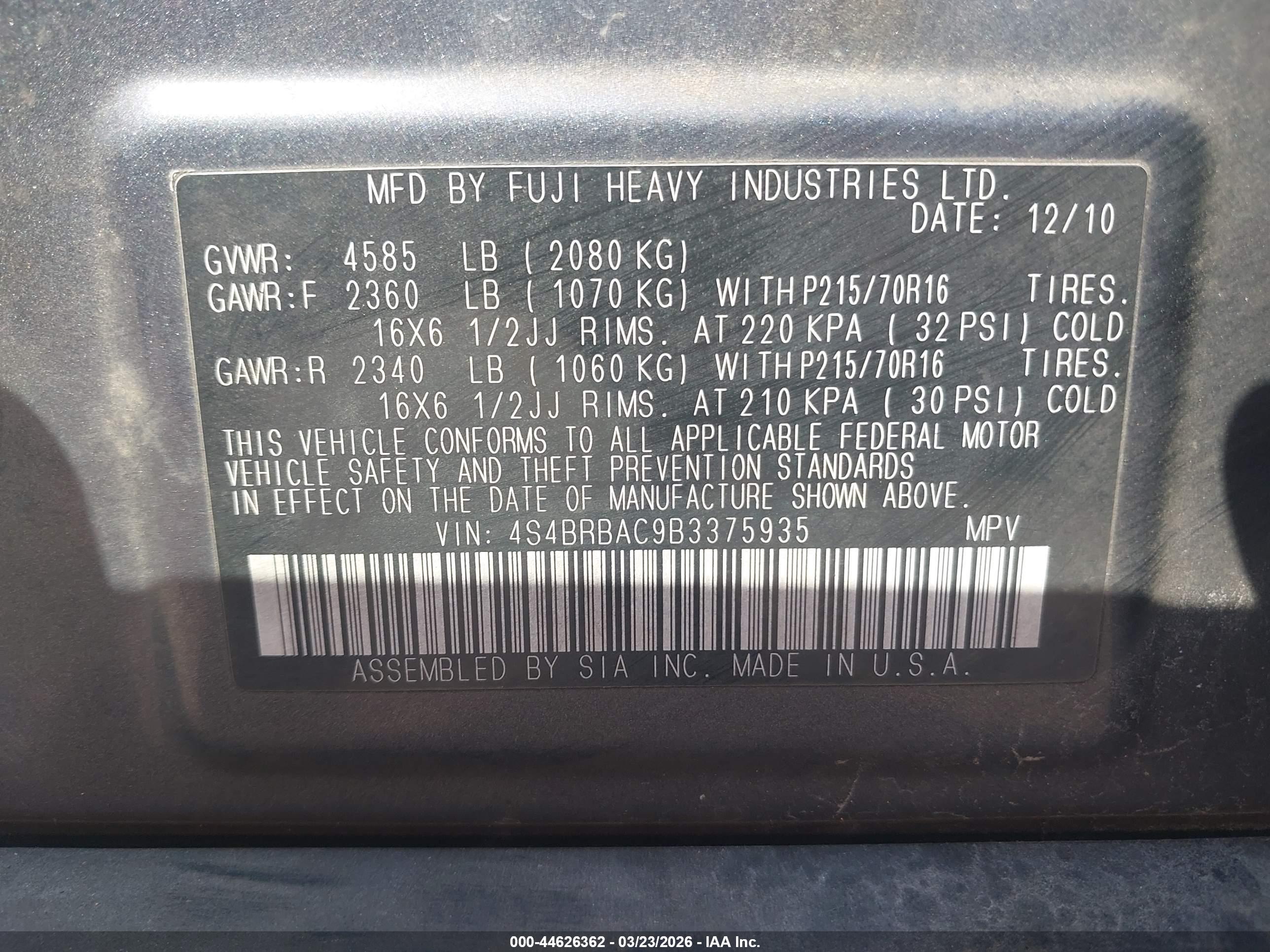 SUBARU OUTBACK image 9
