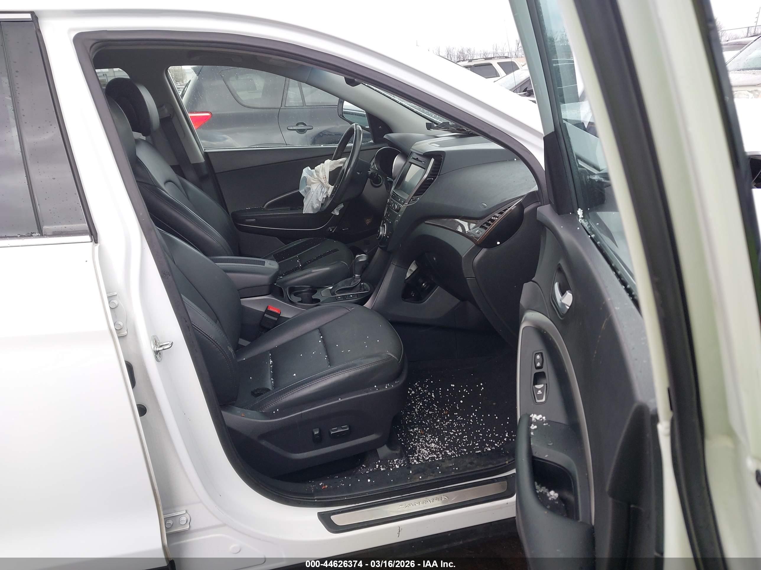 HYUNDAI SANTA image 5