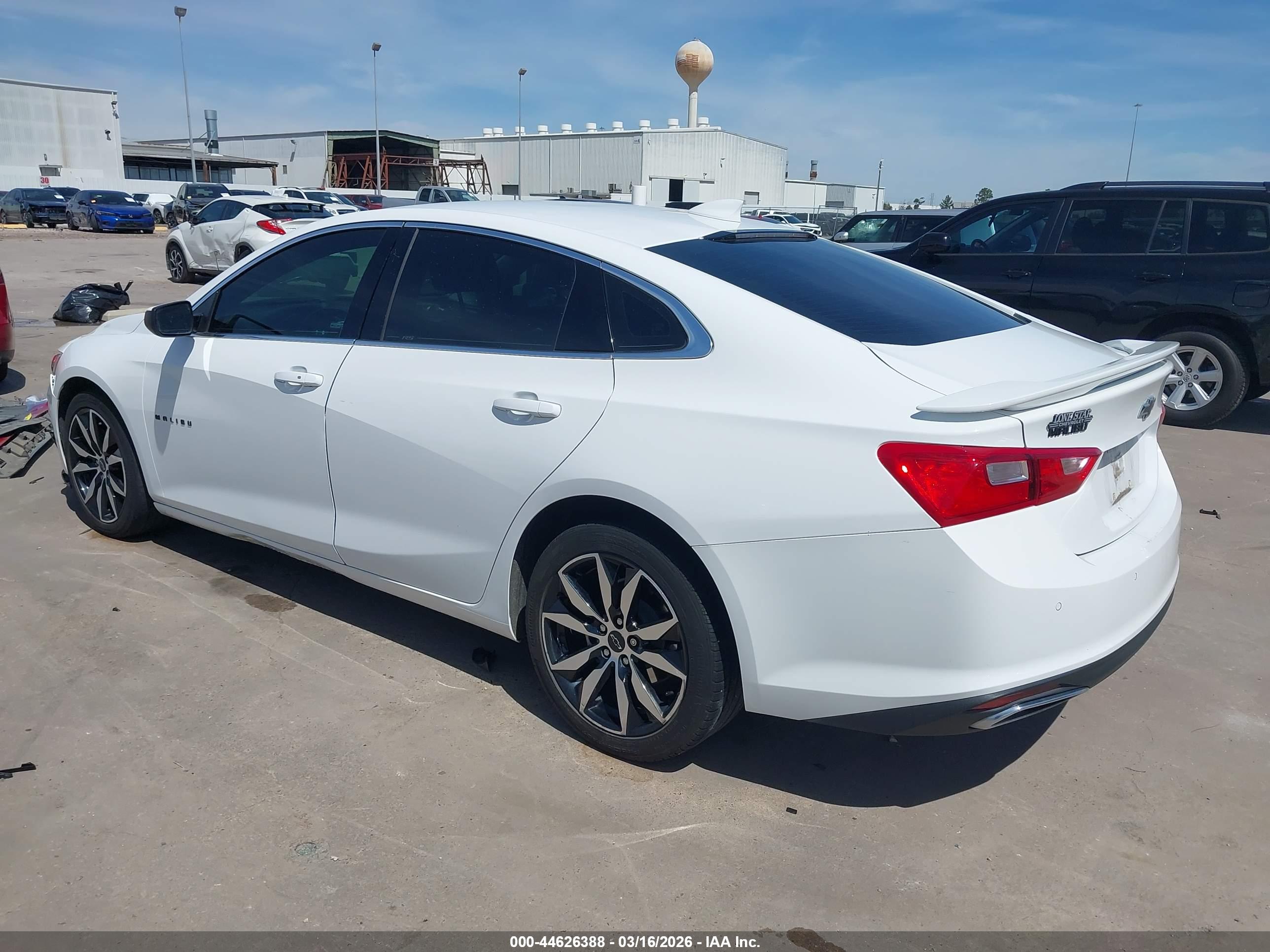 CHEVROLET MALIBU image 3