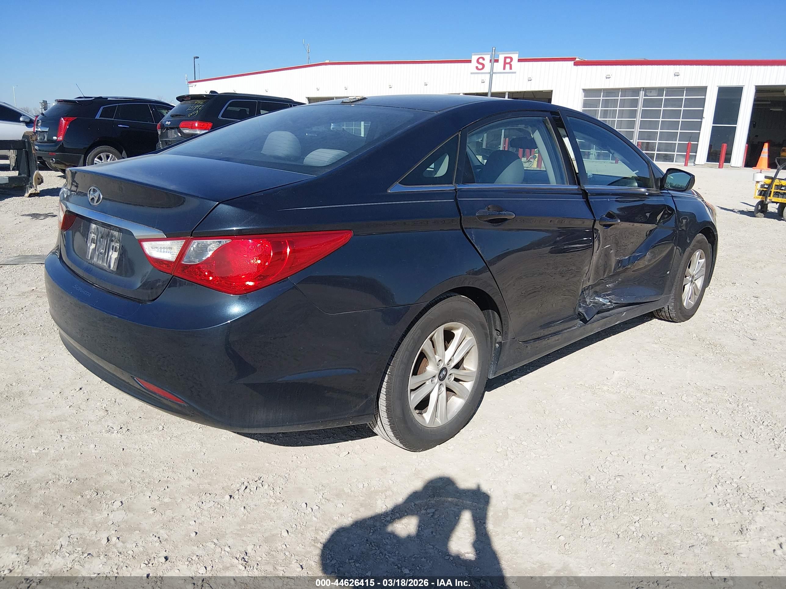 HYUNDAI SONATA image 4