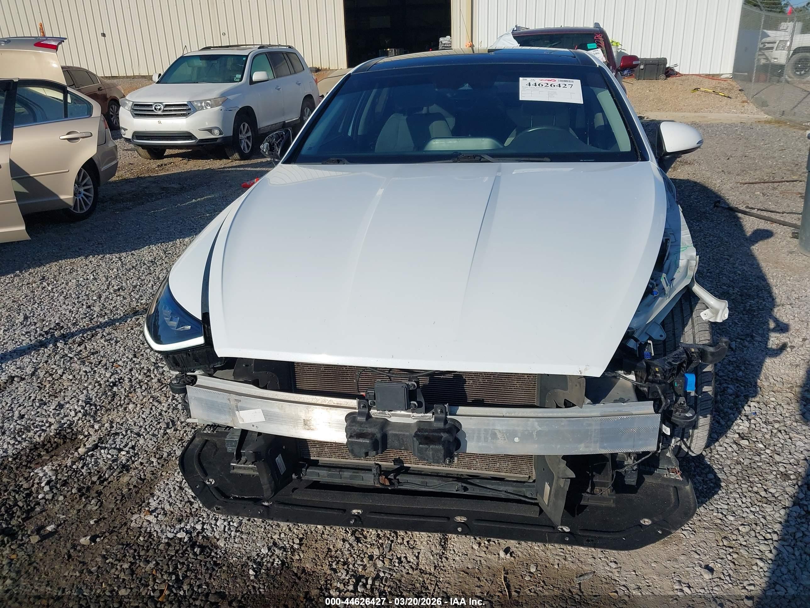 HYUNDAI SONATA image 6