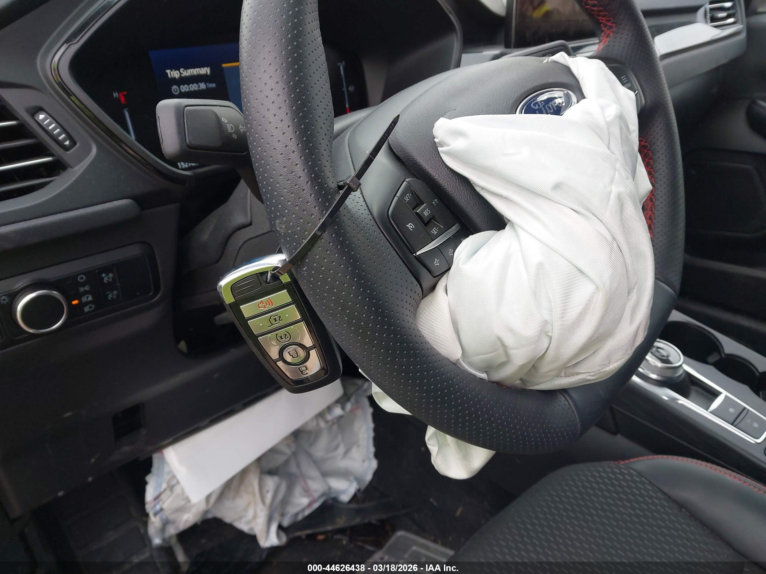 FORD ESCAPE image 11