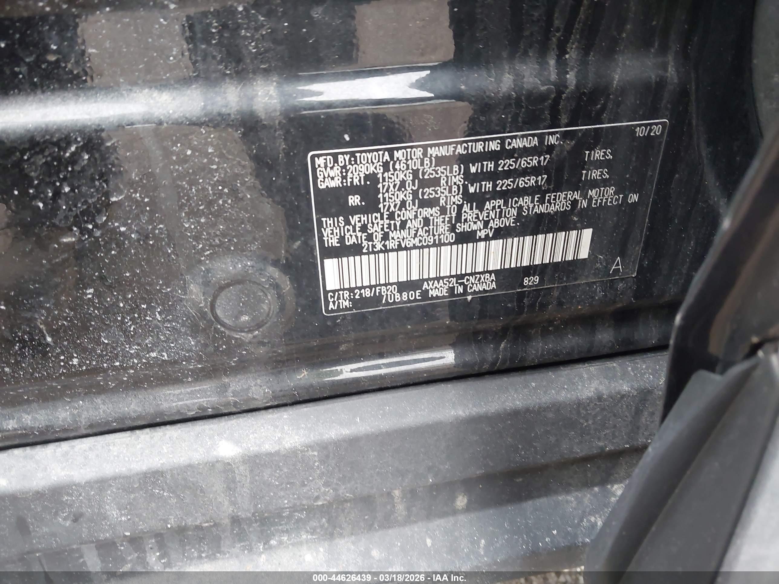 TOYOTA RAV4 image 9