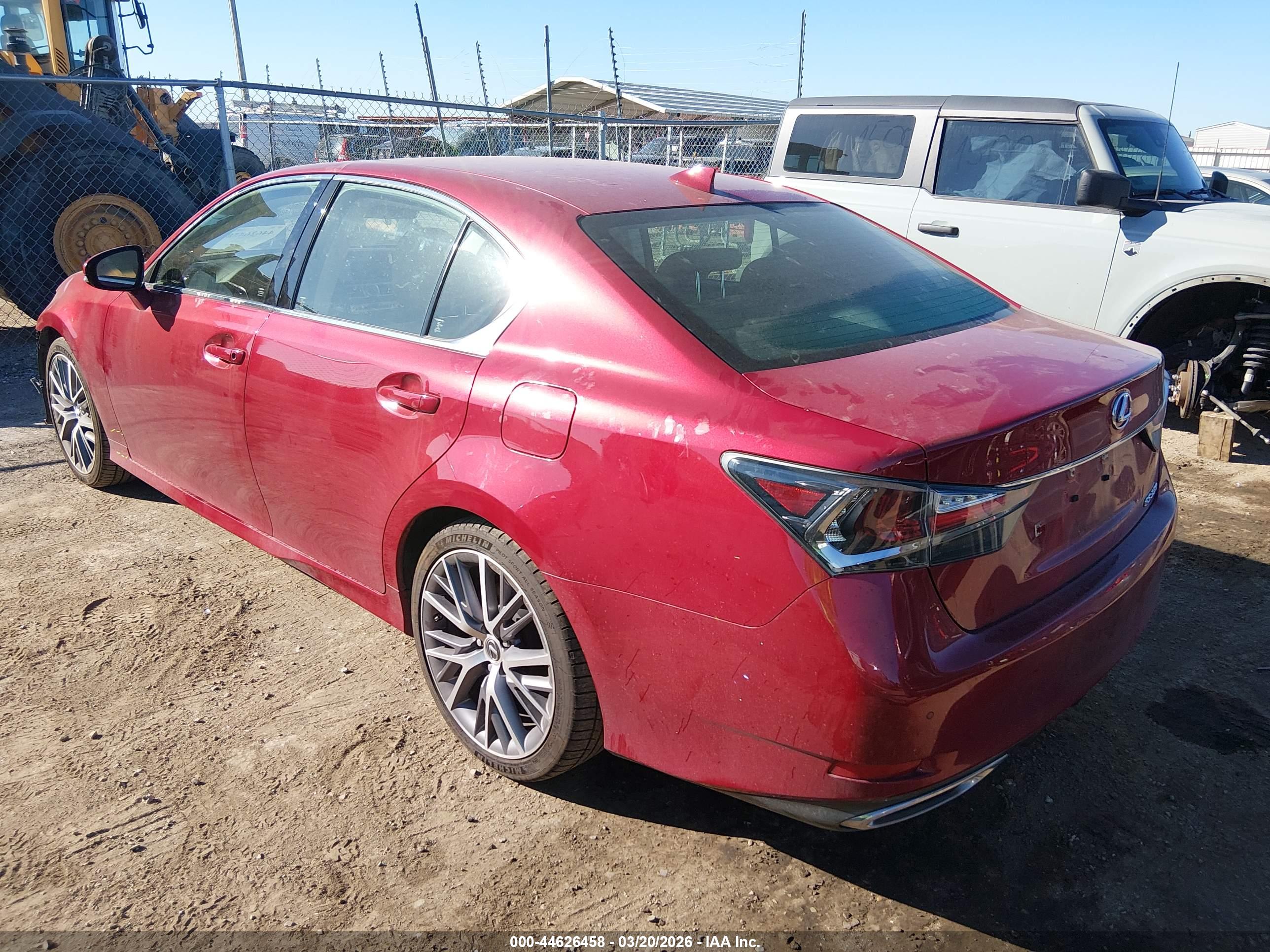 LEXUS GS image 3