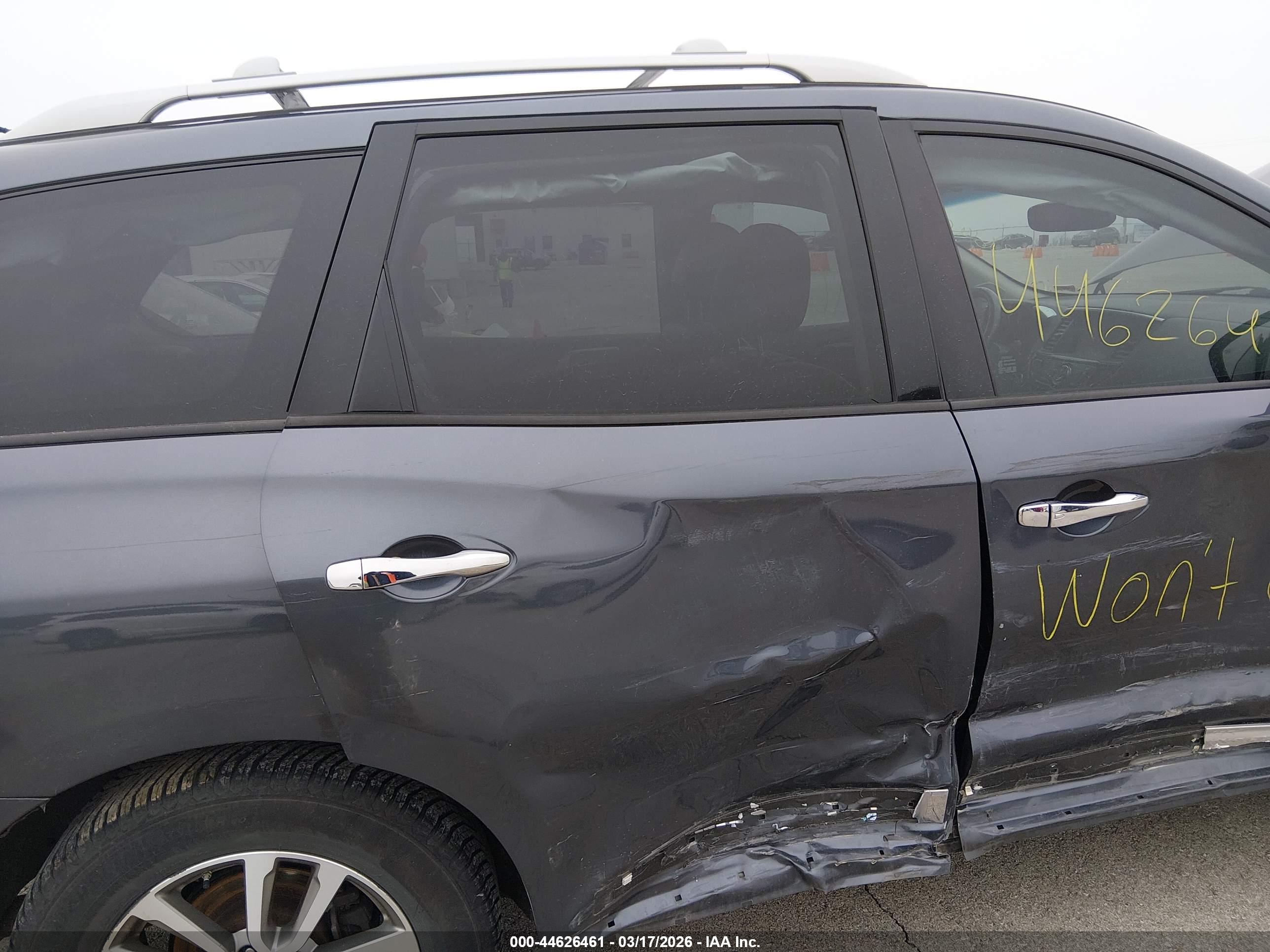 NISSAN PATHFINDER image 6
