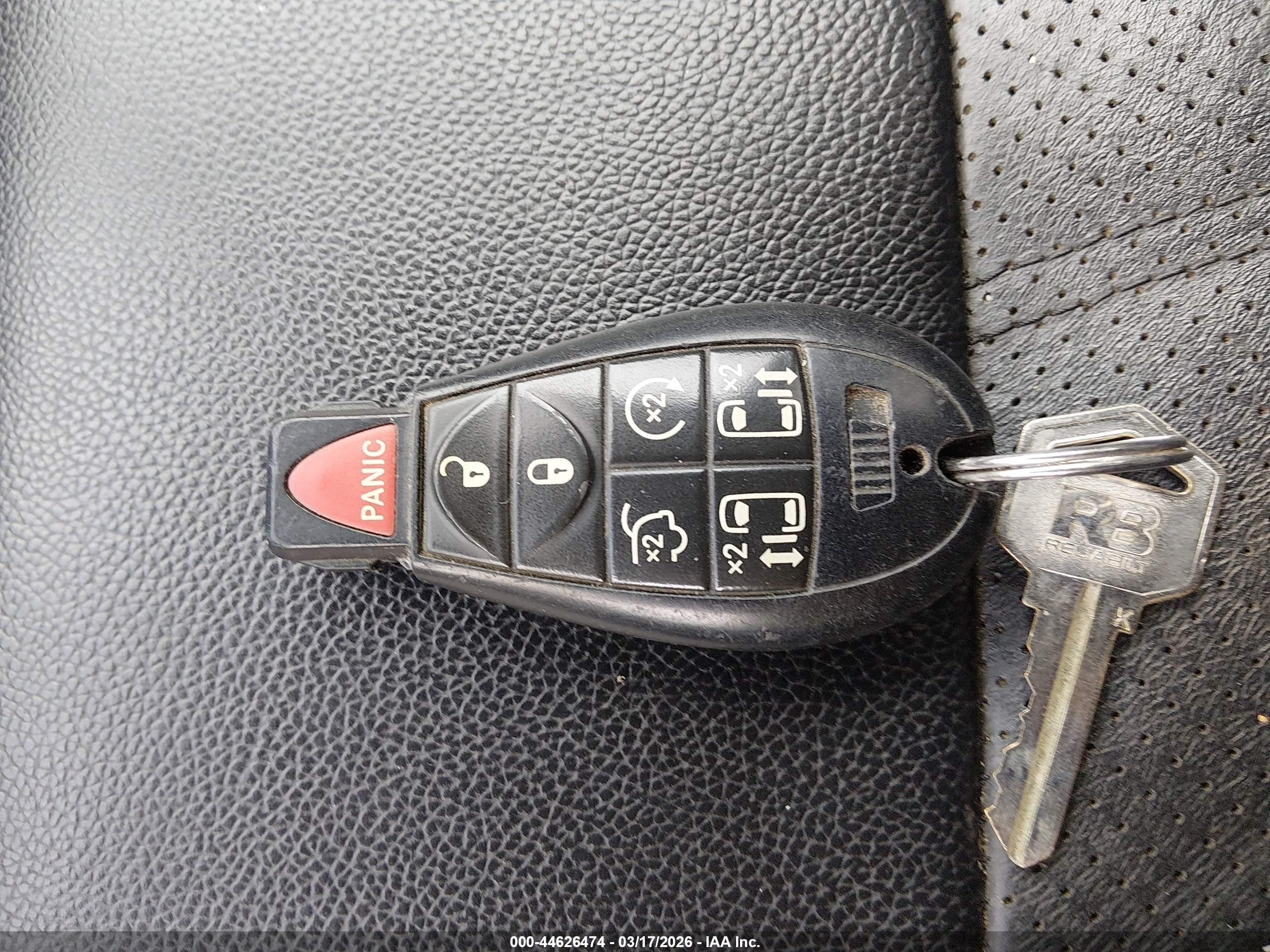 CHRYSLER TOWN image 11