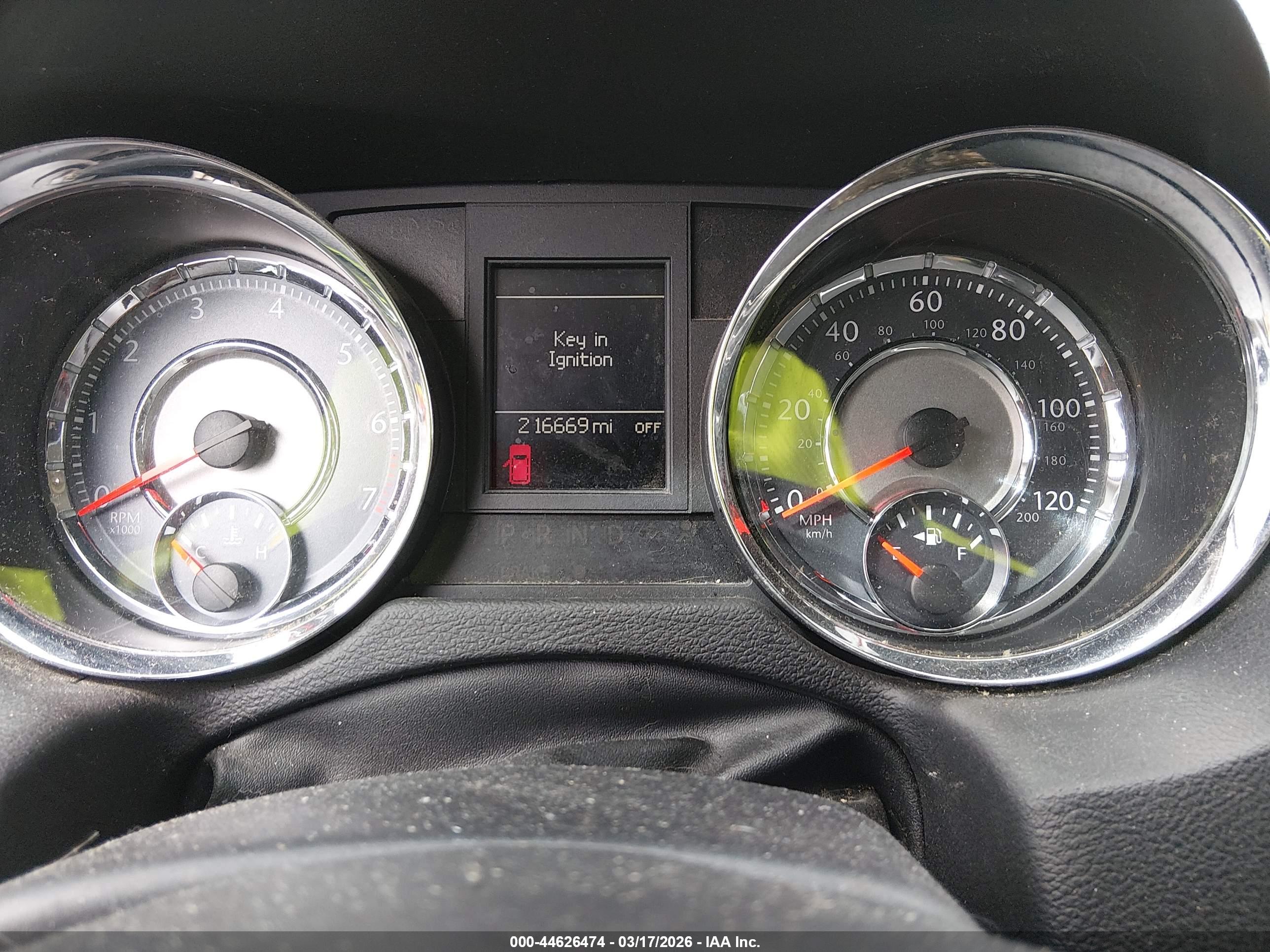 CHRYSLER TOWN image 7