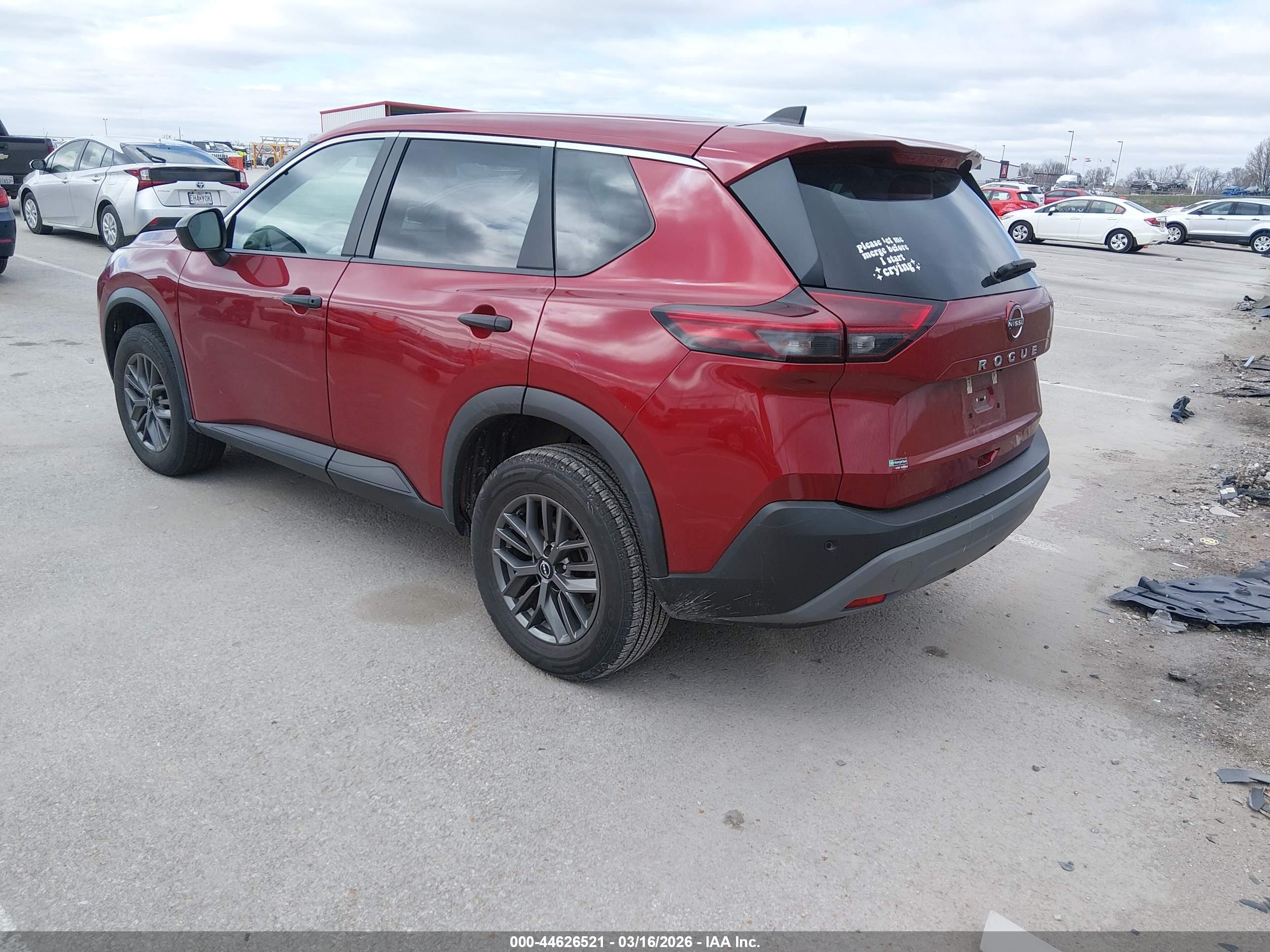 NISSAN ROGUE image 3