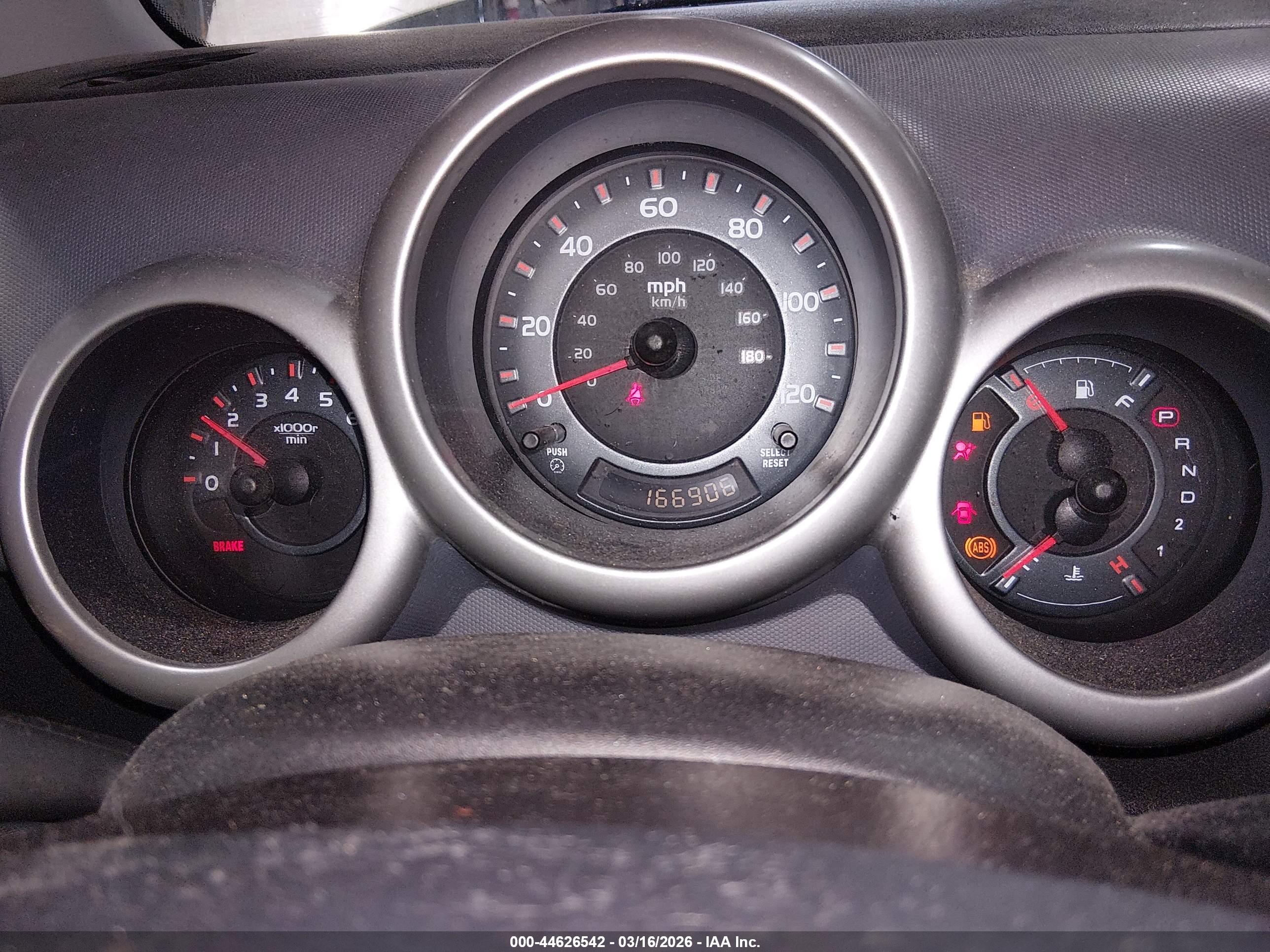 HONDA ELEMENT image 7