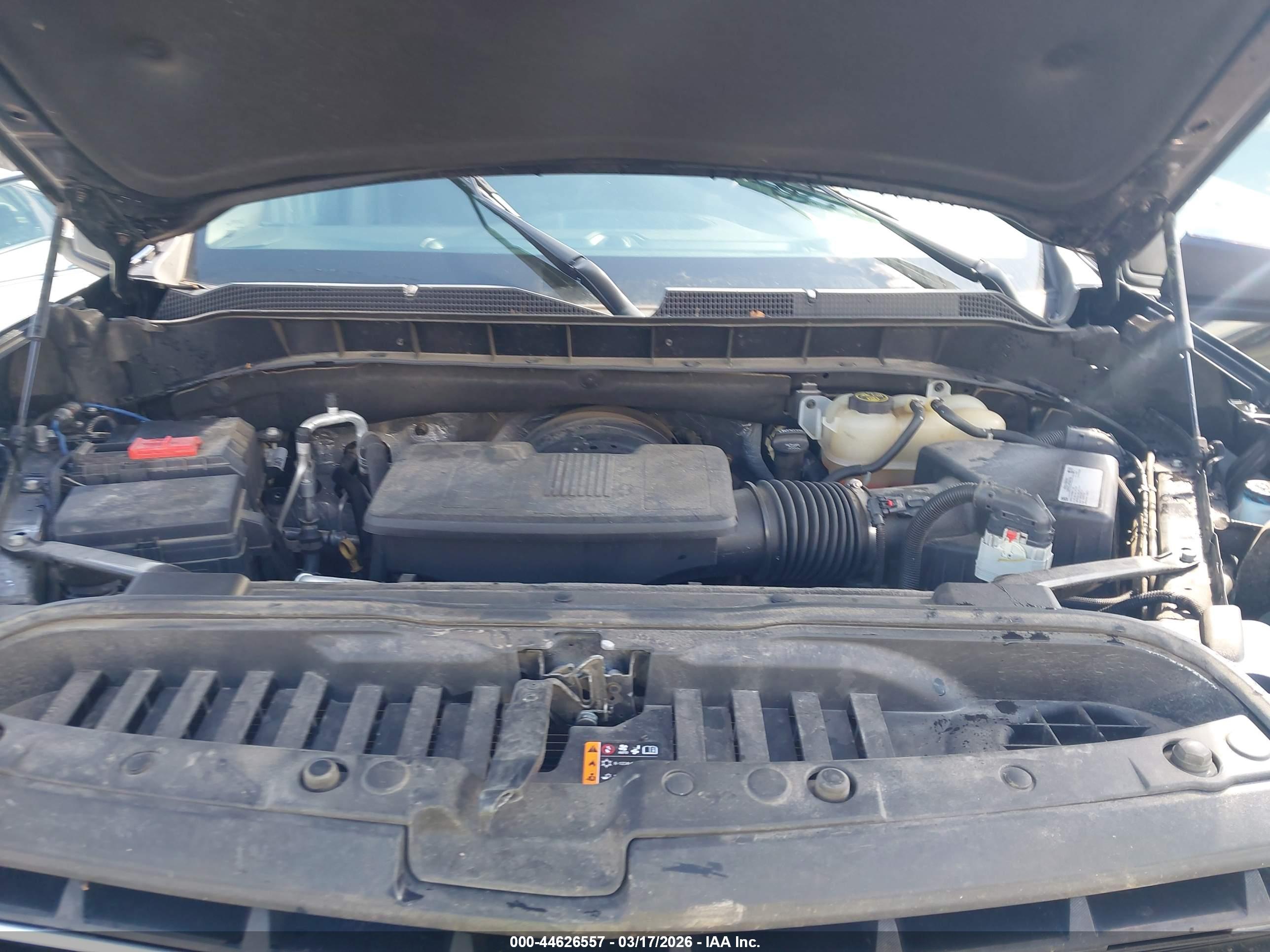 CHEVROLET SILVERADO image 10