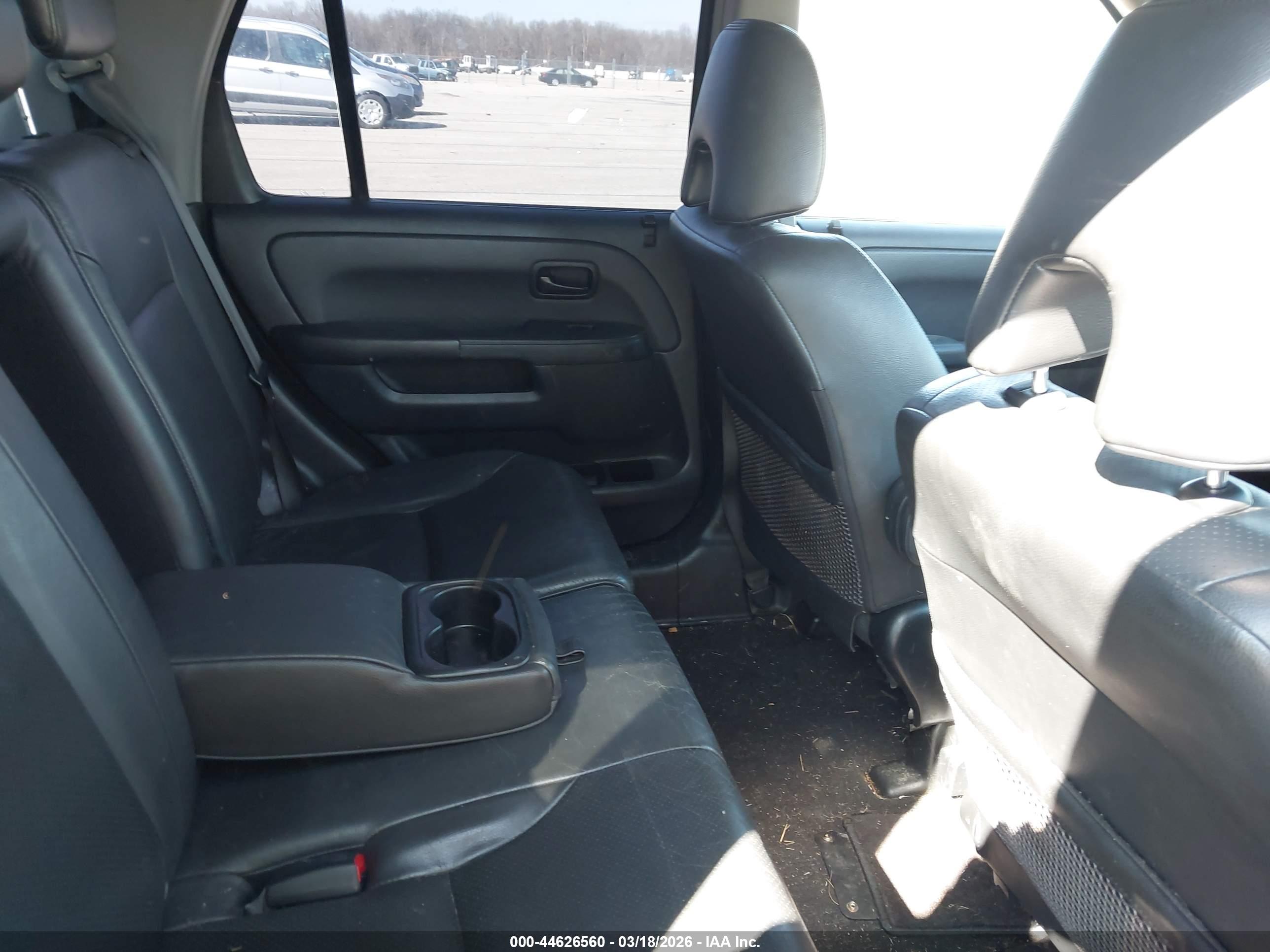 HONDA CR-V image 8