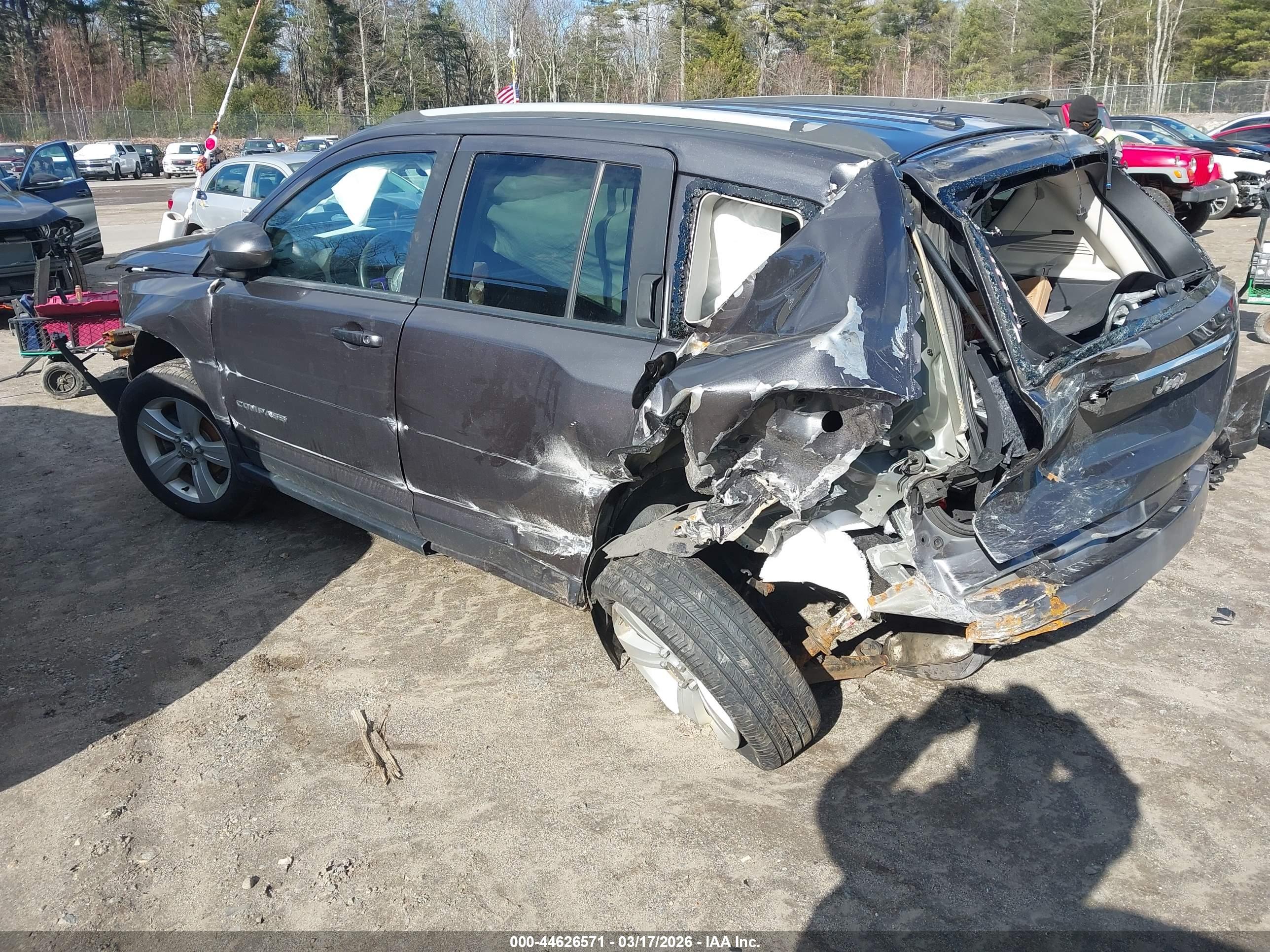 JEEP COMPASS image 3