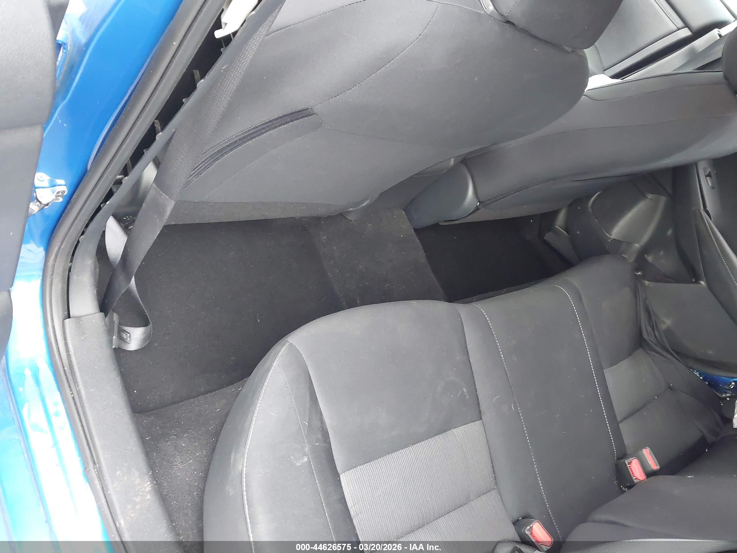 NISSAN SENTRA image 8
