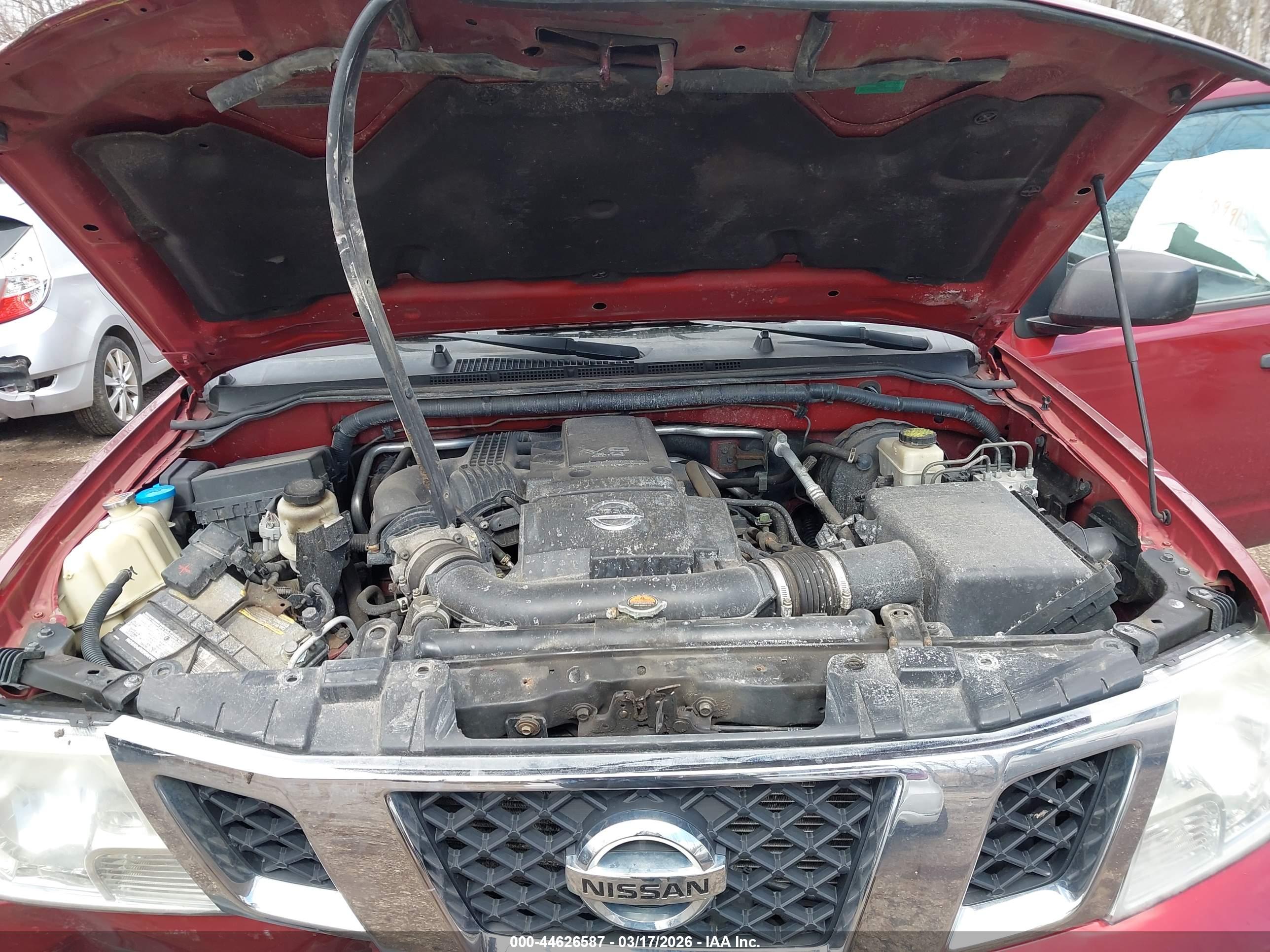 NISSAN FRONTIER image 10